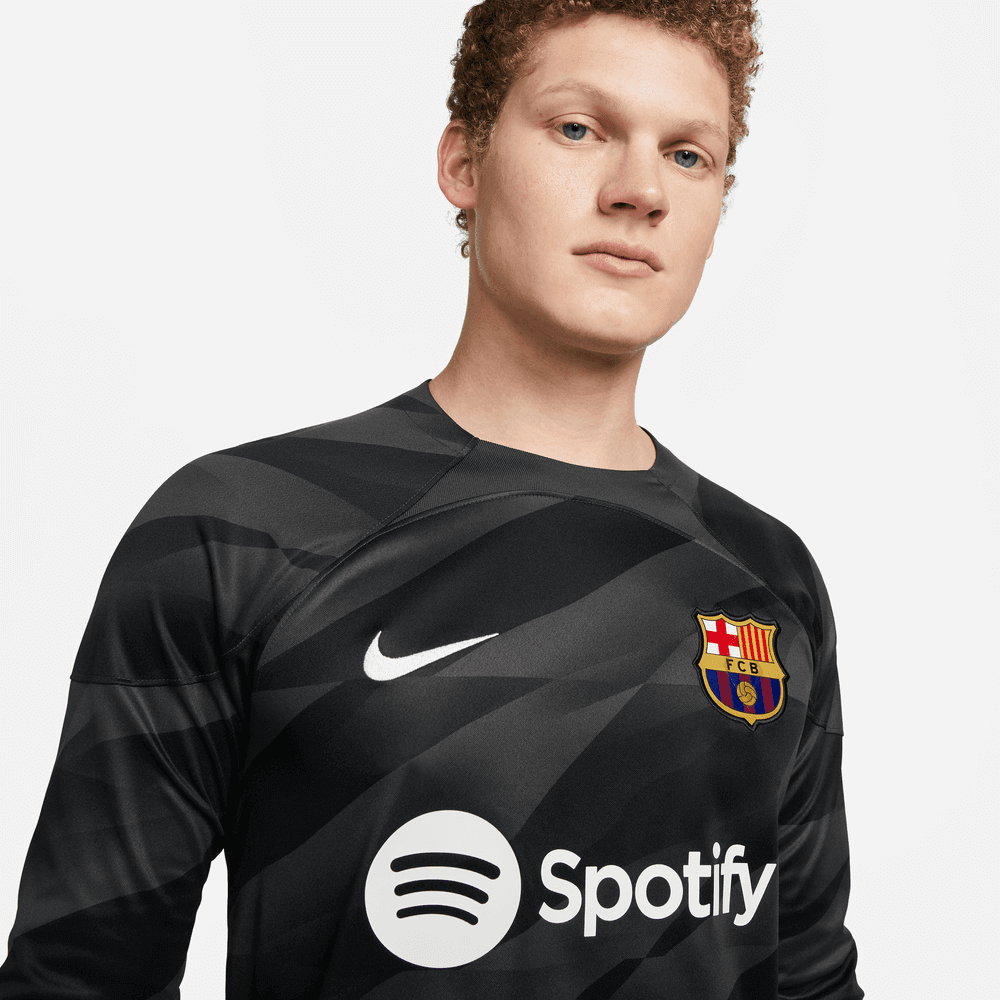 Nike 2023-24 Barcelona Men's Goalkeeper Jersey (Detail 1)