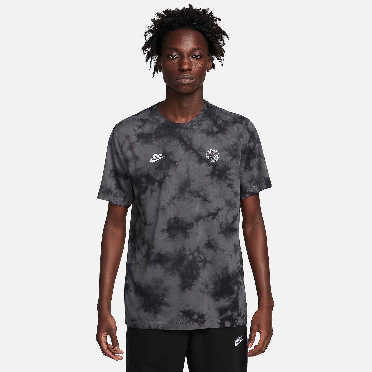 Nike 2023-24 PSG Men's Essential T-Shirt (Model - Front)