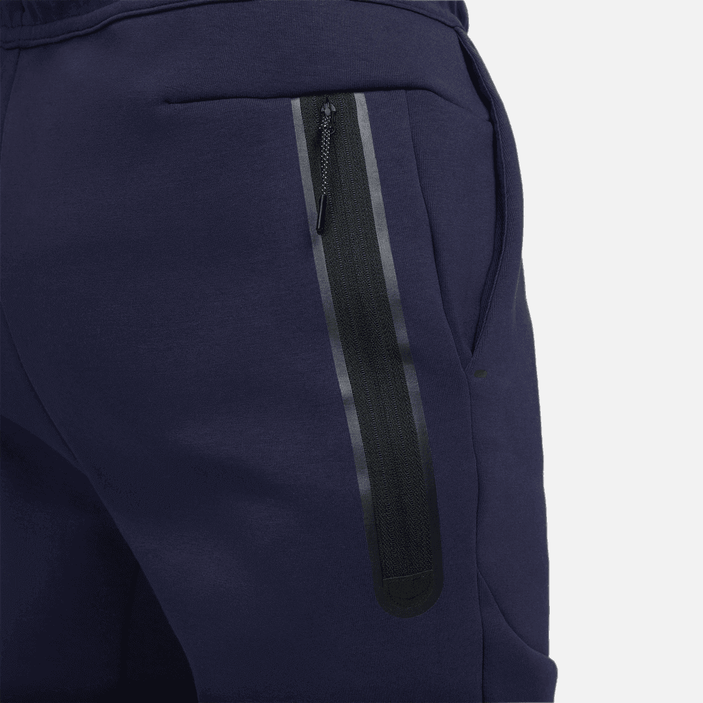 Nike 2023-24 PSG Men's Tech Fleece Pants (Detail 1)