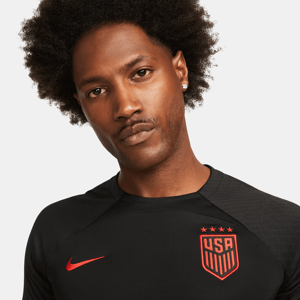 Nike 2023-24 USA Mens Dri-Fit Strike Top (Detail 1)