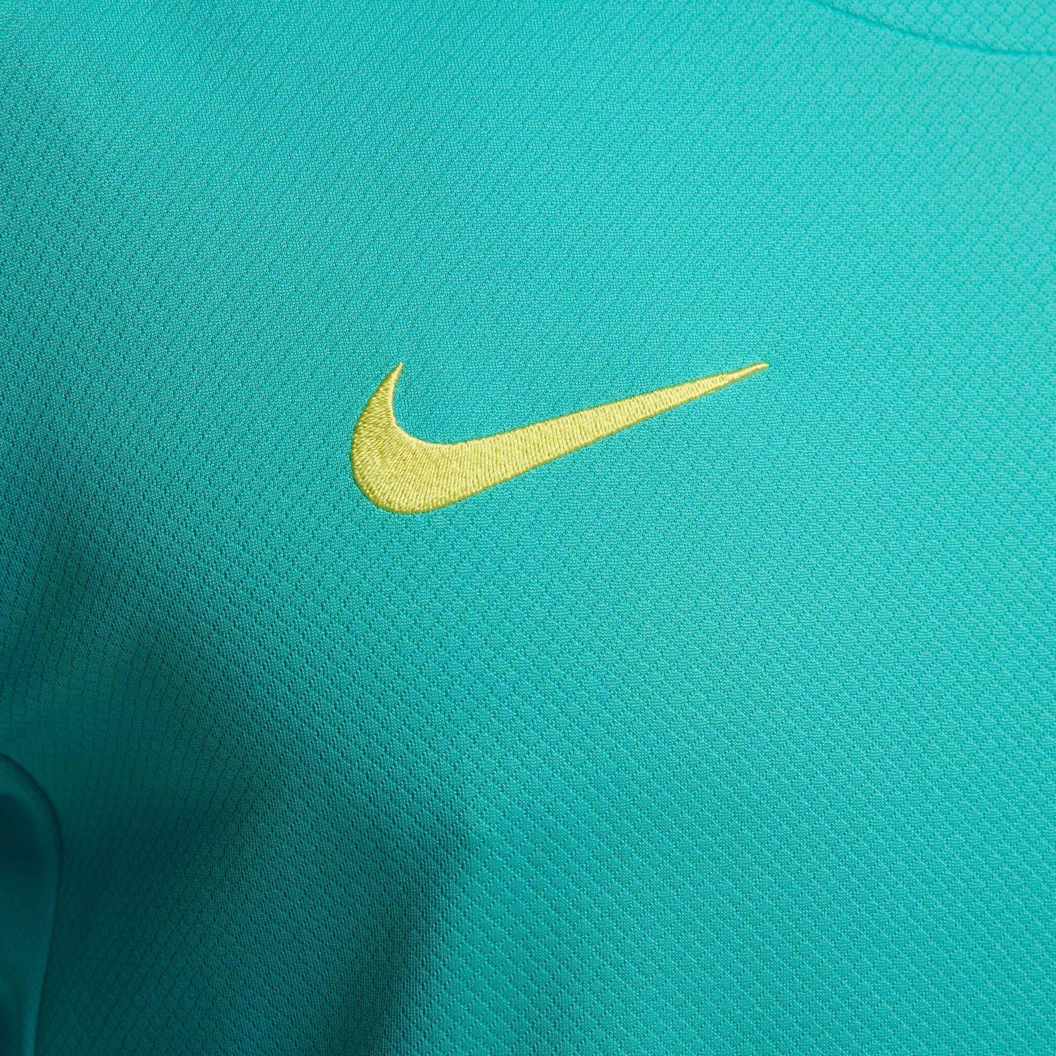 Nike 2024-25 Brazil Men's Dri-Fit Strike Top (Detail 3)