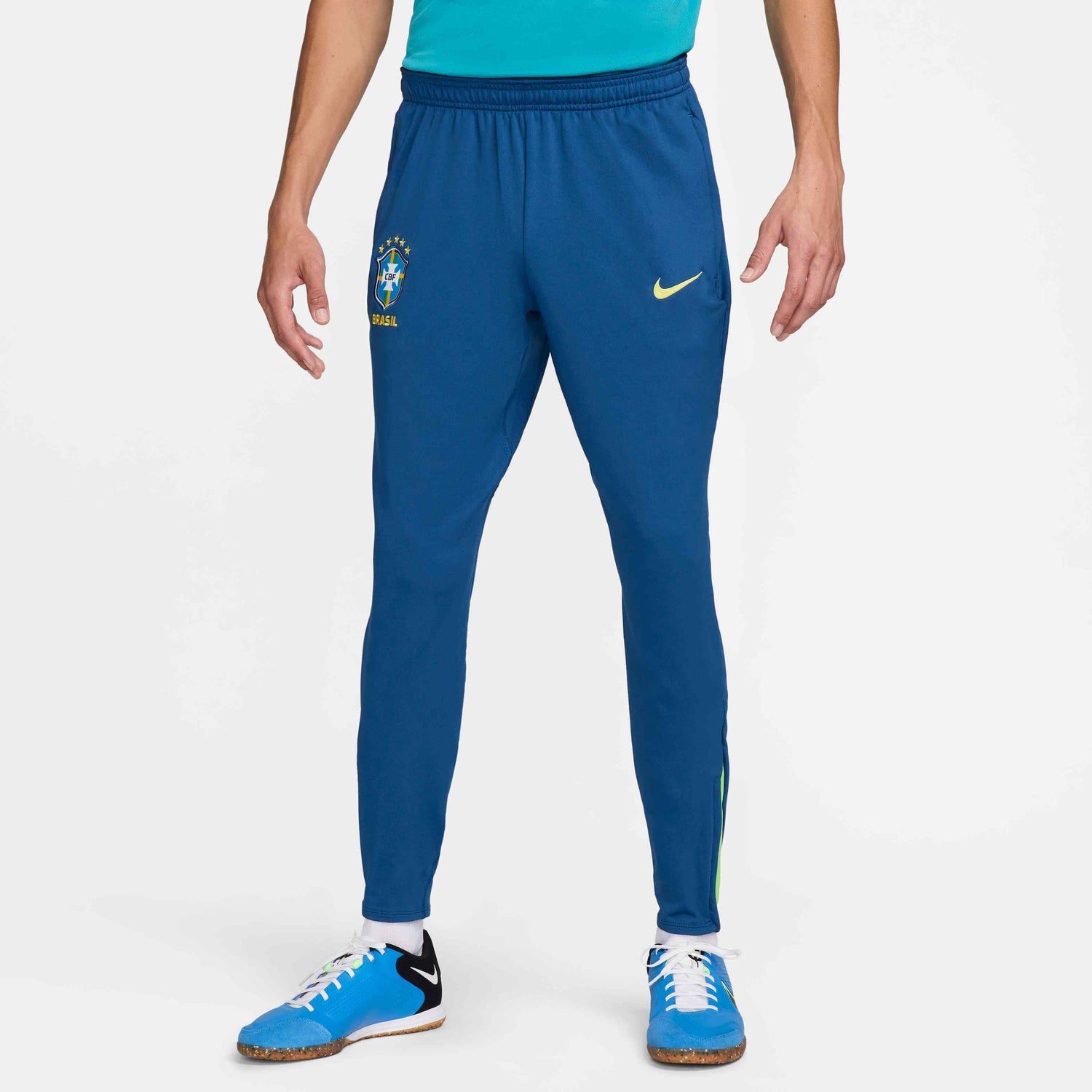 Nike 2024-25 Brazil Men's Strike Pants KPZ (Model - Front)