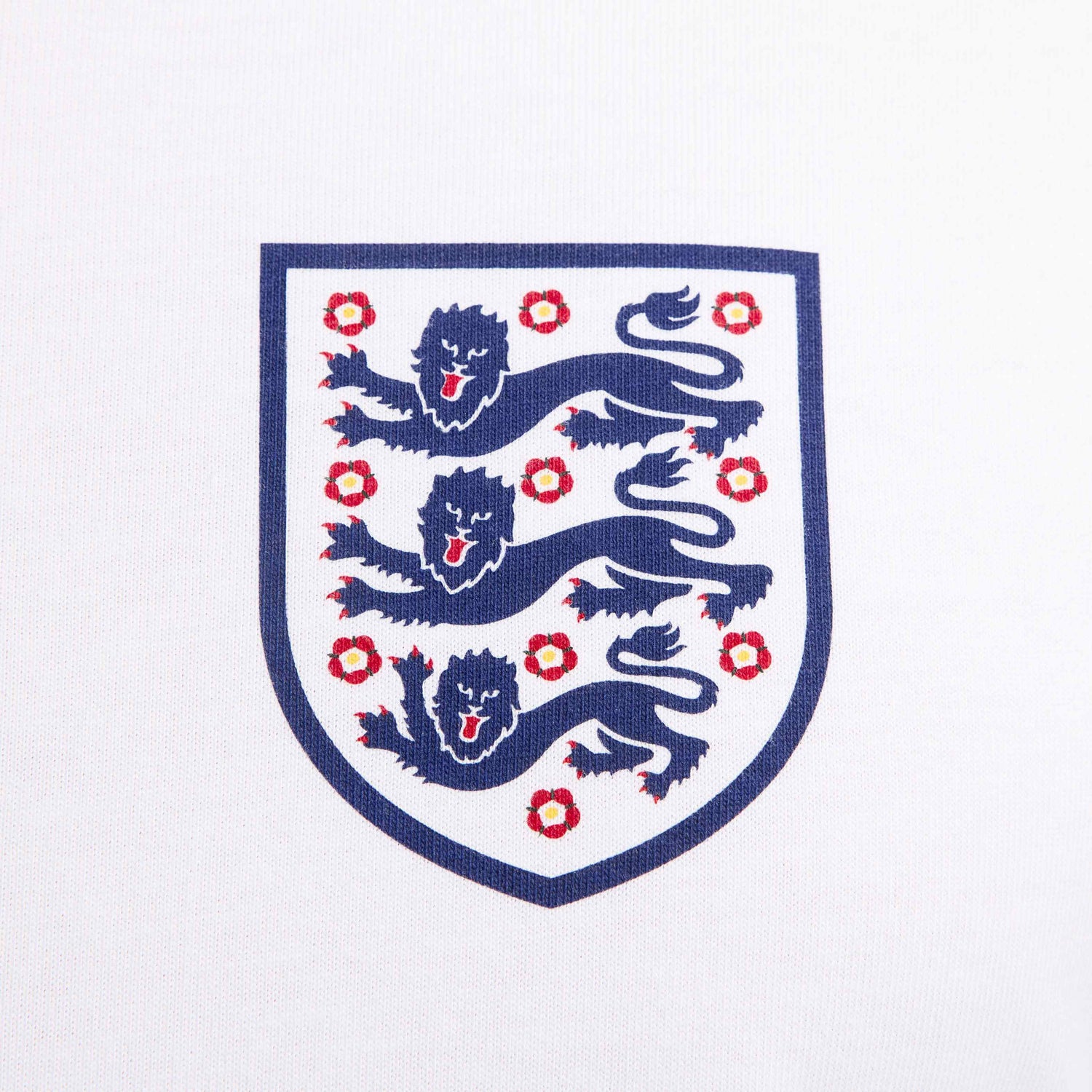 Nike 2024-25 England Men's Club Essential Tee (Detail 3)