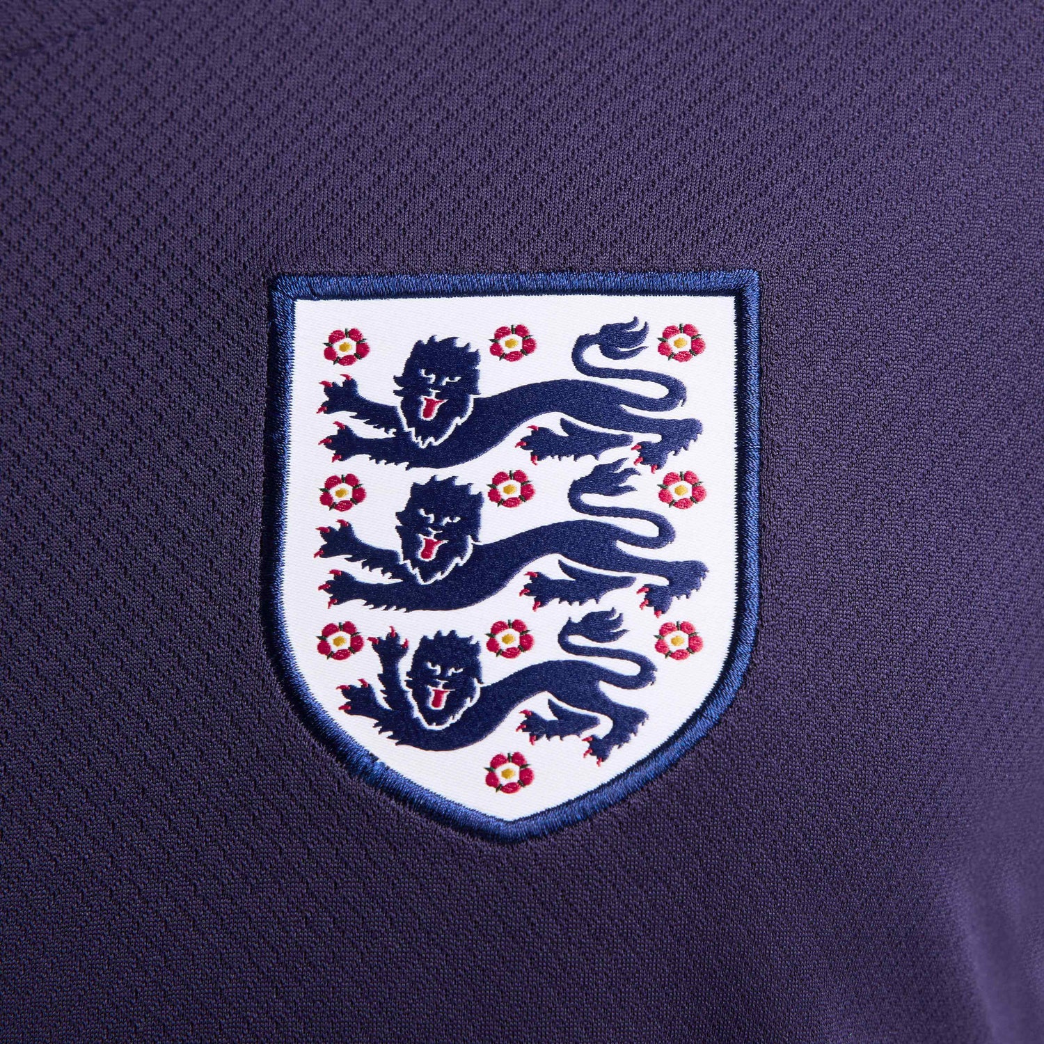 Nike 2024-25 England Men's Dri-Fit Short Sleeve Knit Top (Detail 2)