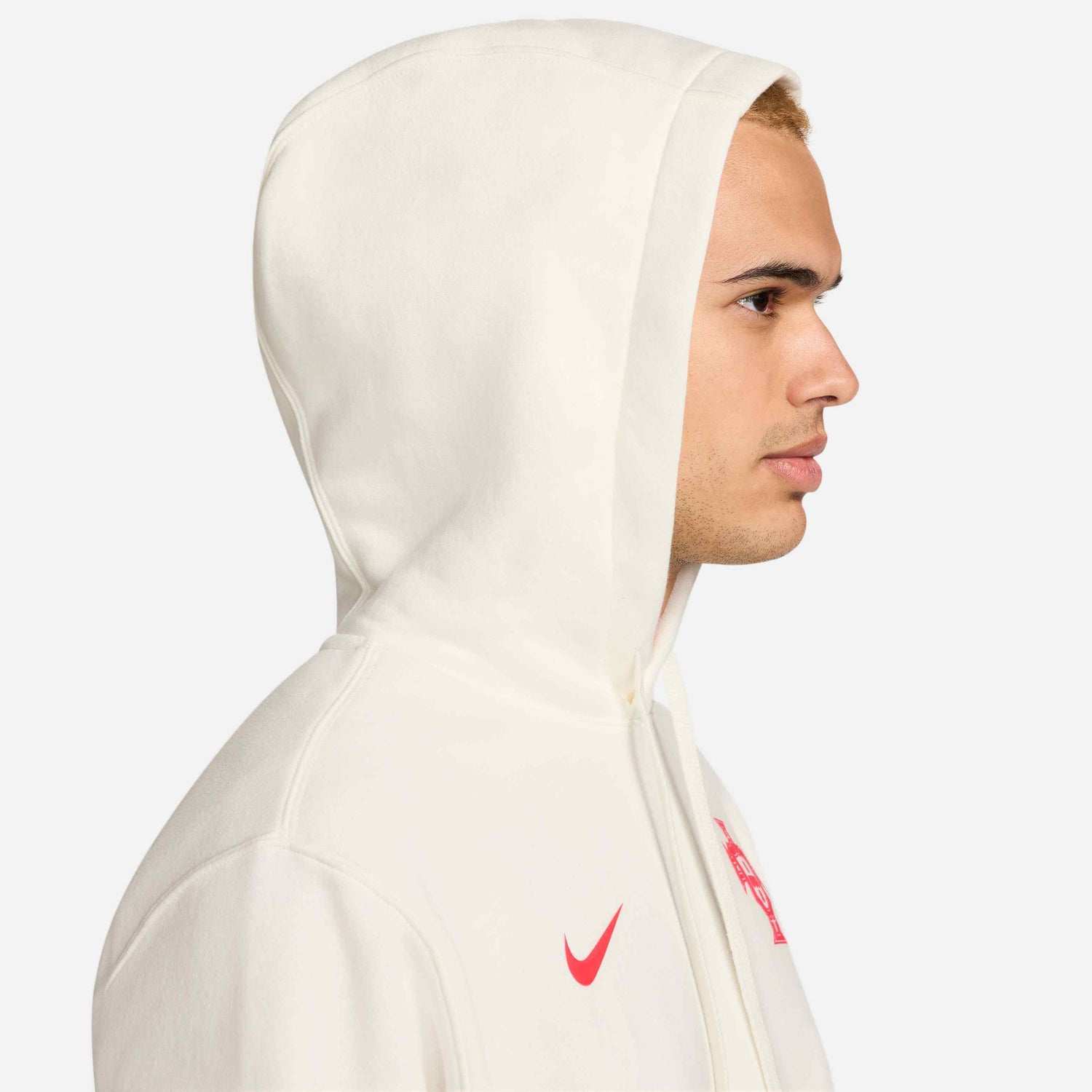 Nike 2024-25 Portugal Men's Fleece Pullover Hoodie (Detail 2)