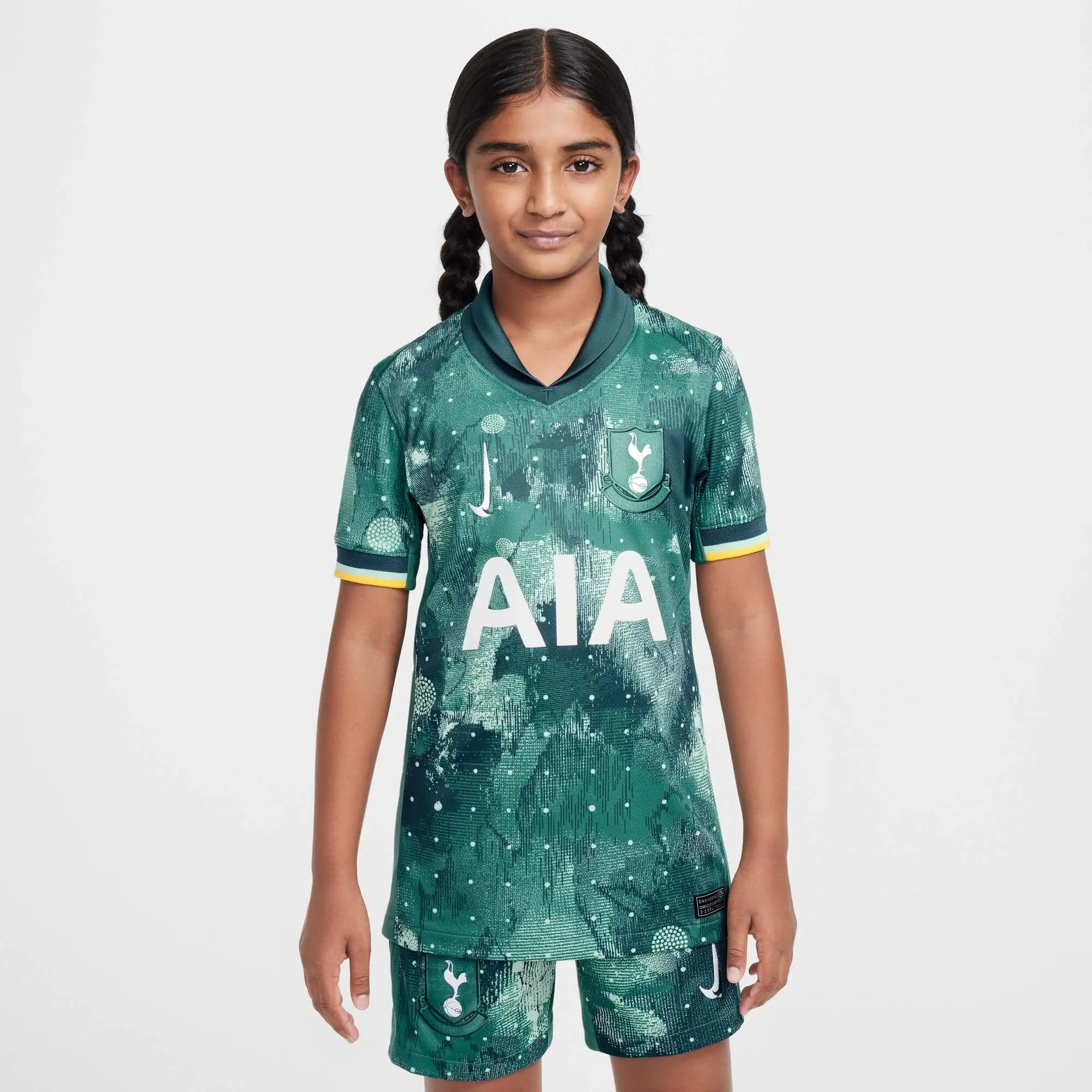 Nike 2024-25 Tottenham Youth Stadium Third Jersey (Model - Front)