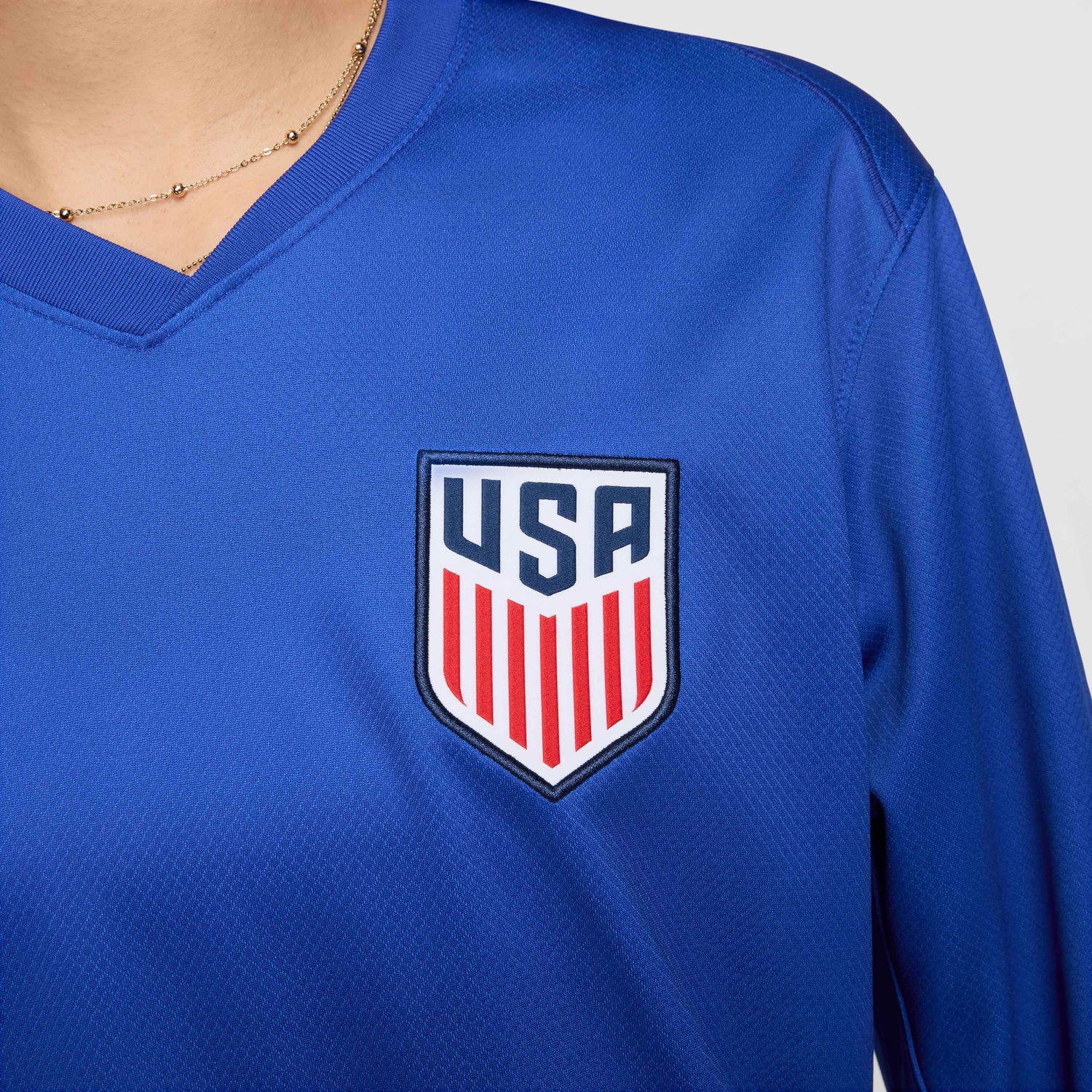 Nike 2024-25 USA Men's Stadium Away Long-Sleeve Jersey (Detail 2)