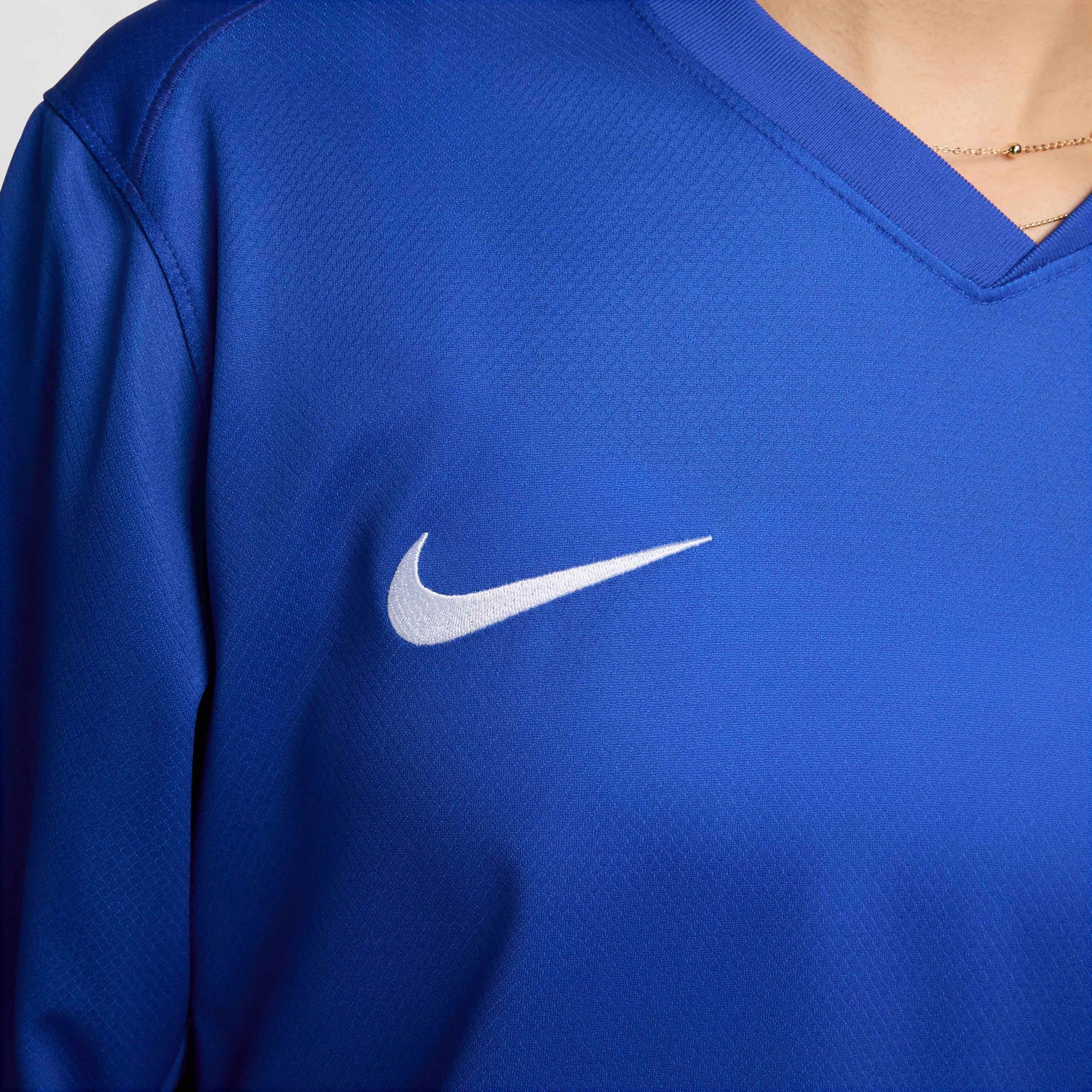 Nike 2024-25 USA Men's Stadium Away Long-Sleeve Jersey (Detail 3)