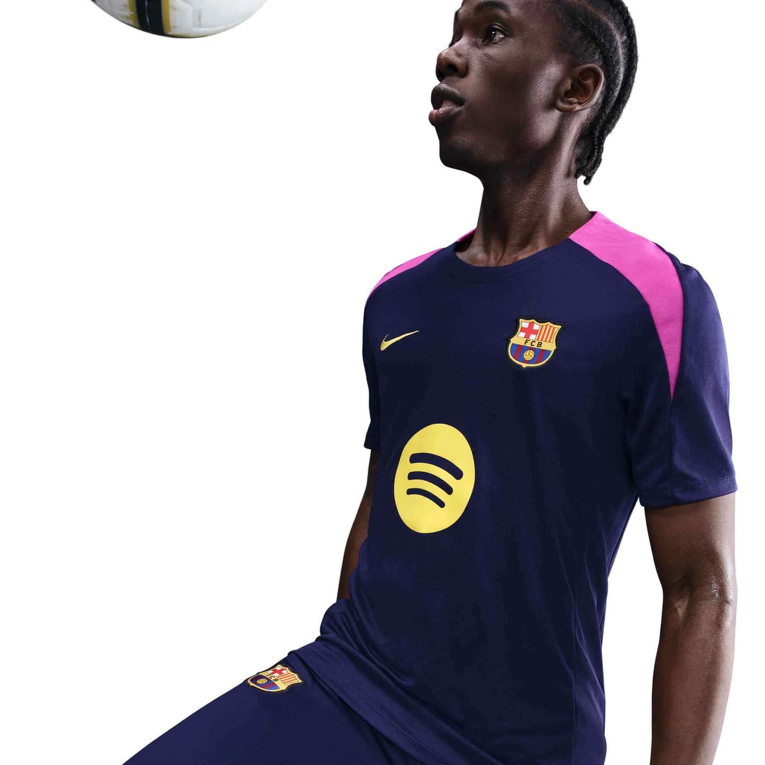 Nike 2025-26 Barcelona Men's DF Strike Top (Side)