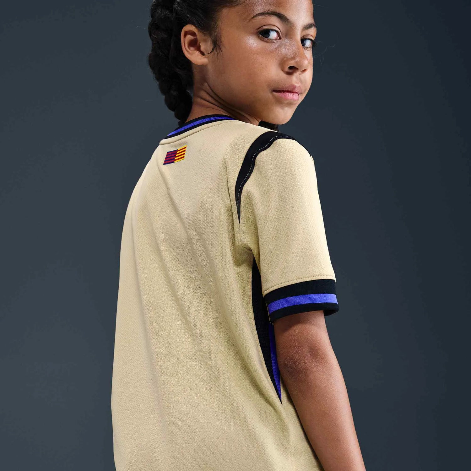 Nike 2025-26 Barcelona Youth Stadium Away Soccer Jersey (Detail 3)