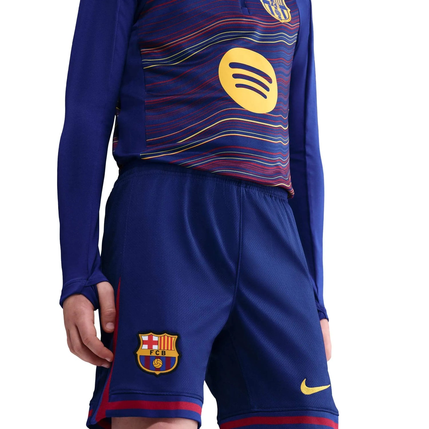 Nike 2025-26 Barcelona Youth Stadium Home Shorts (Detail 1)