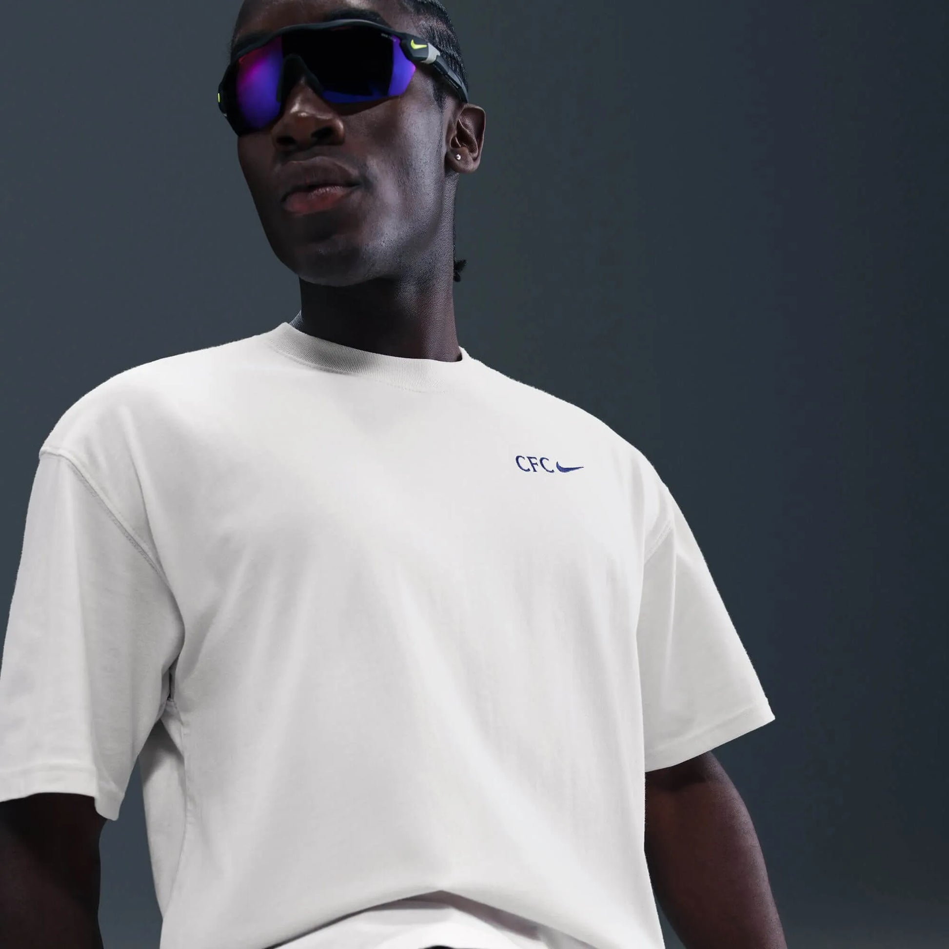 Nike 2025-26 Chelsea Men's Wordmark Tee (Detail 2)