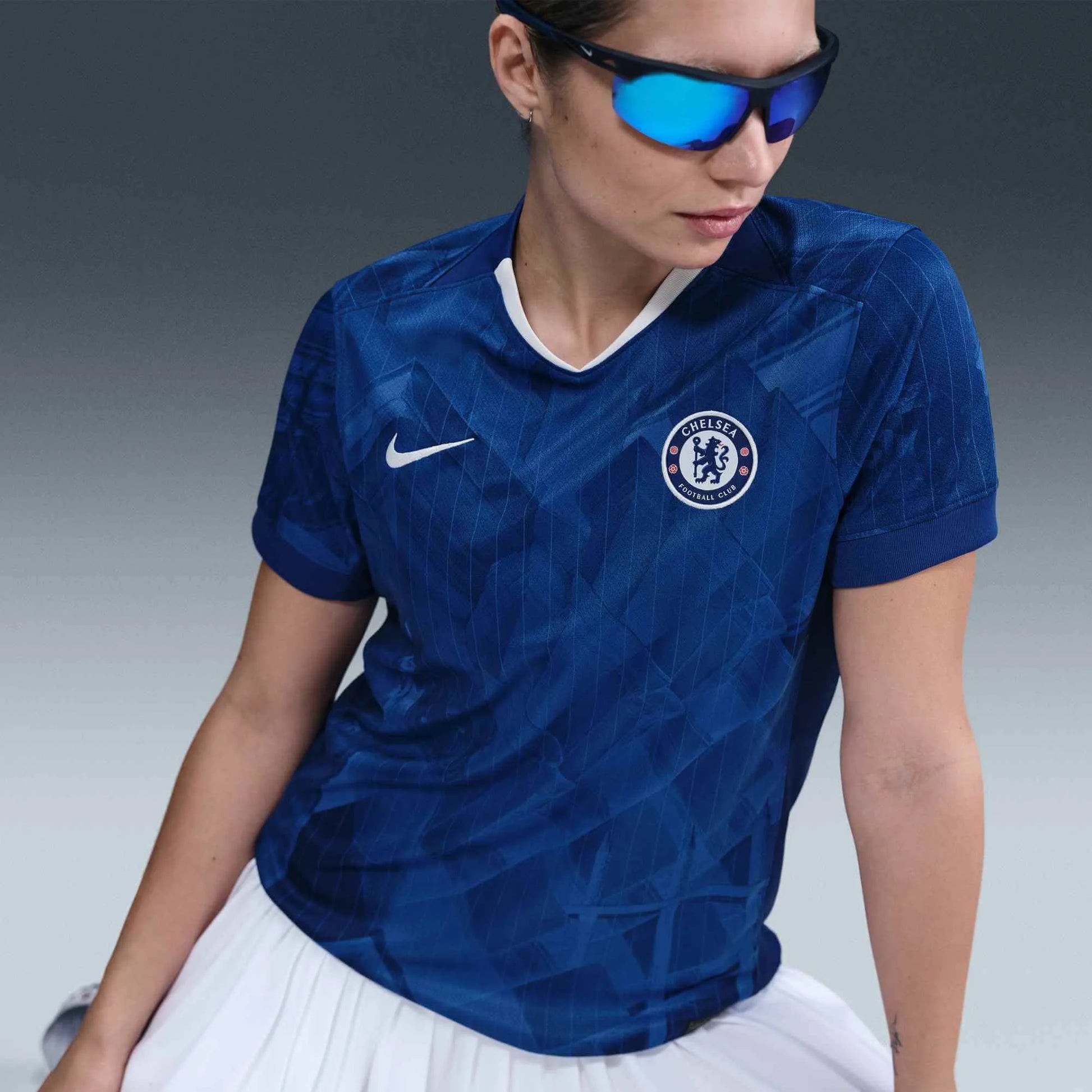 Nike 2025-26 Chelsea Women's Stadium Home Soccer Jersey (Model - Front)