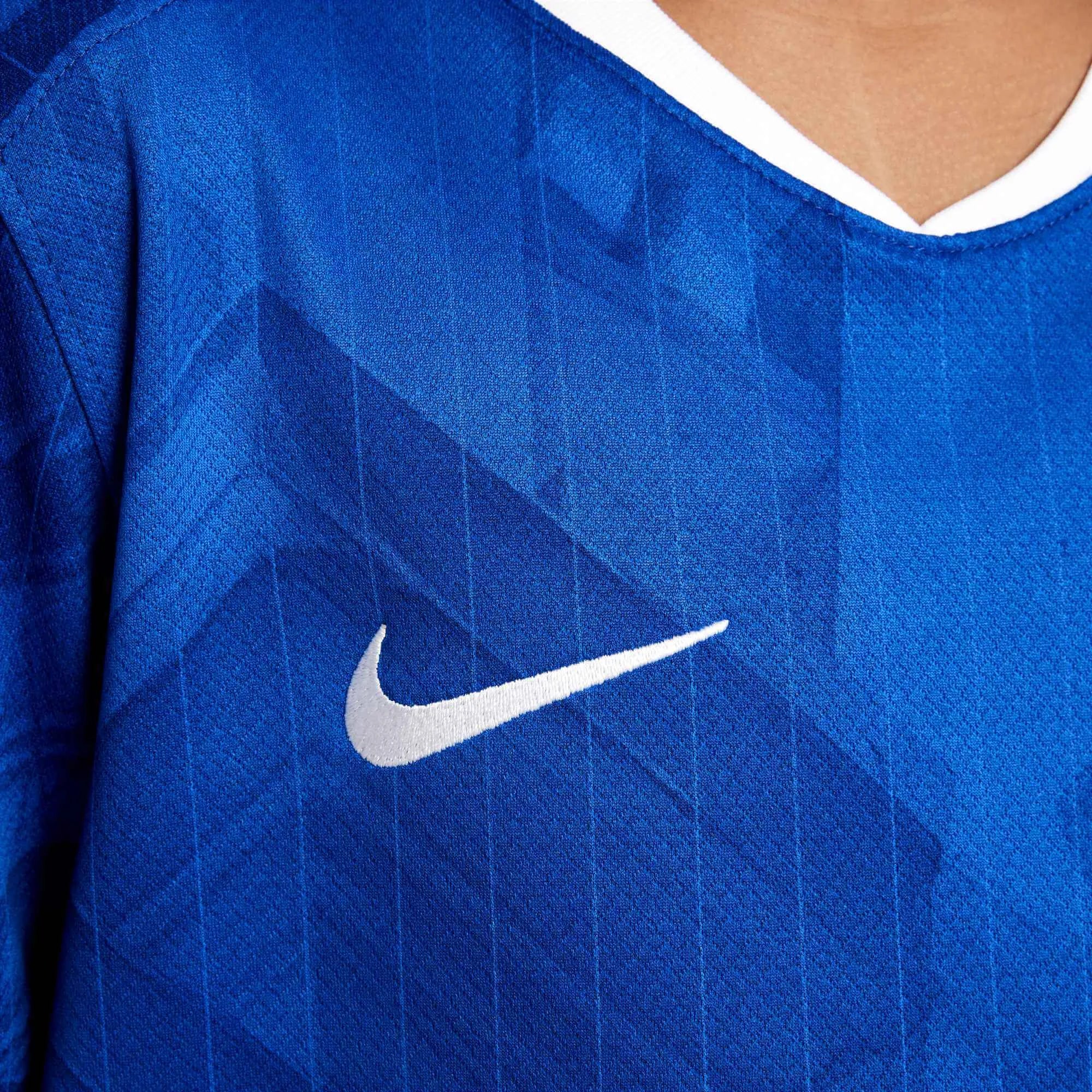 Nike 2025-26 Chelsea Youth Stadium Home Soccer Jersey (Detail 4)