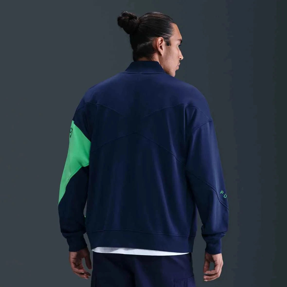 Nike 2025-26 Pumas Men's Academy Pro Anthem Jacket Blue Void/Green Shock/Green Shock (Model - Back)