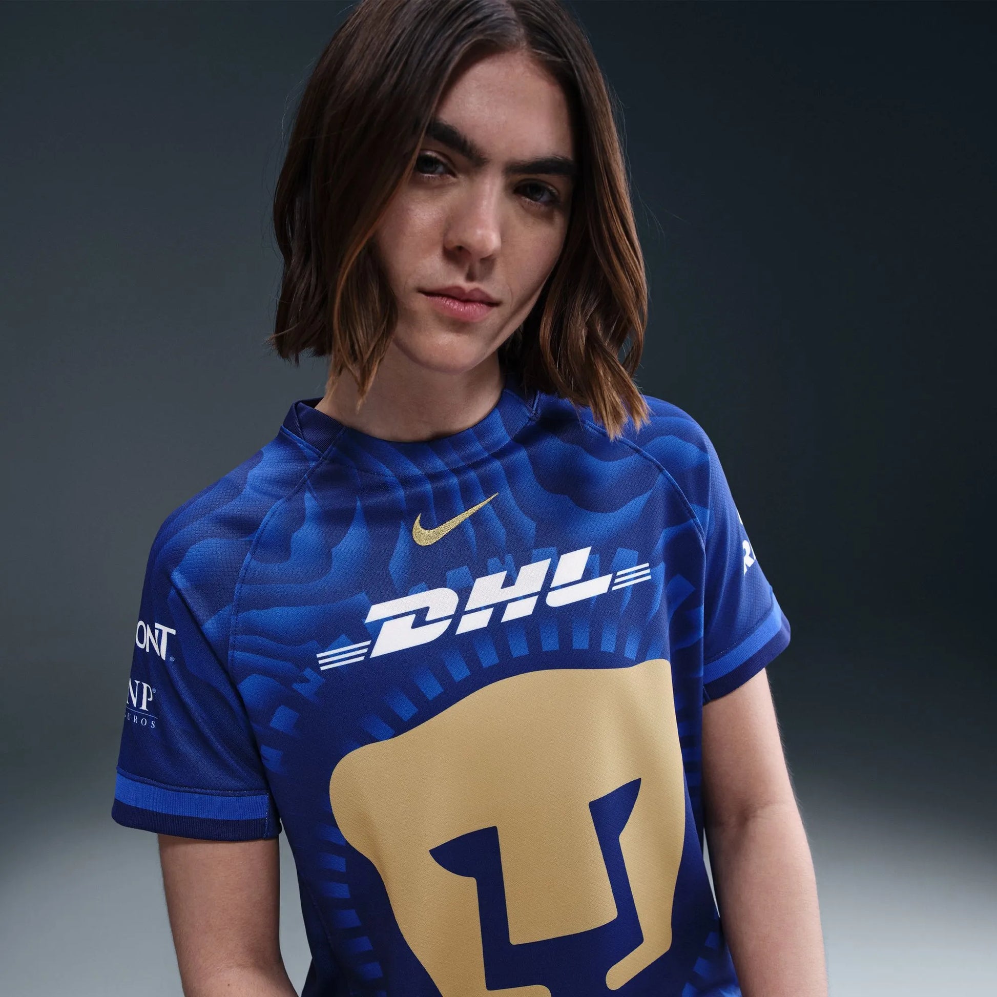 Nike 2025-26 Pumas Women's Stadium Away Soccer Jersey (Detail 1)