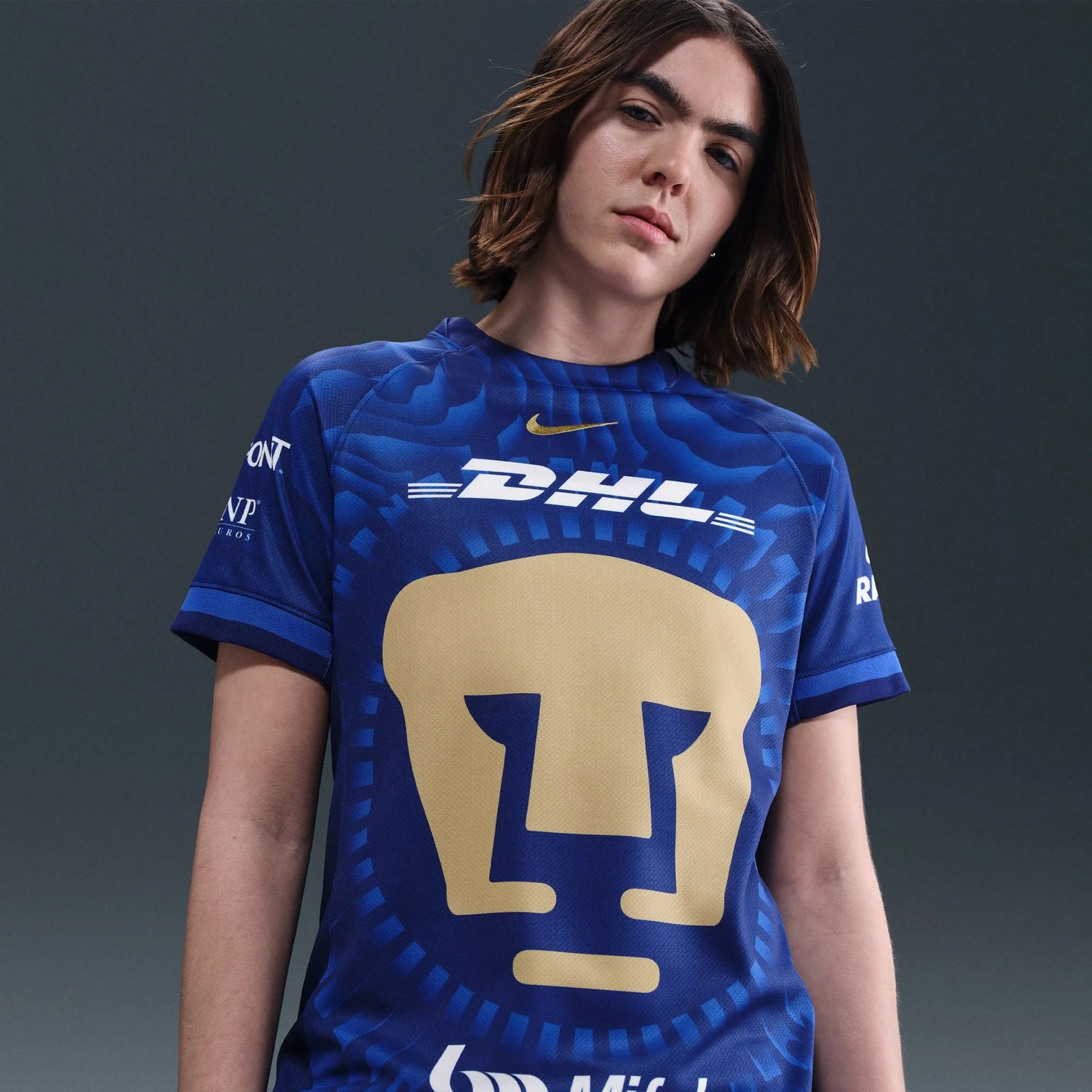 Nike 2025-26 Pumas Women's Stadium Away Soccer Jersey (Front)