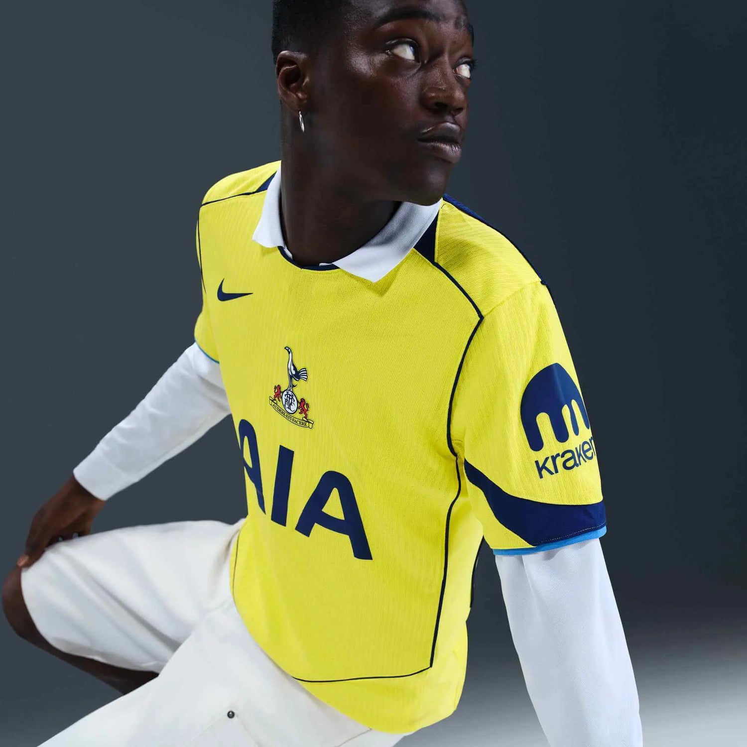 Nike 2025-26 Tottenham Men's Authentic Third Soccer Jersey (Detail 2)