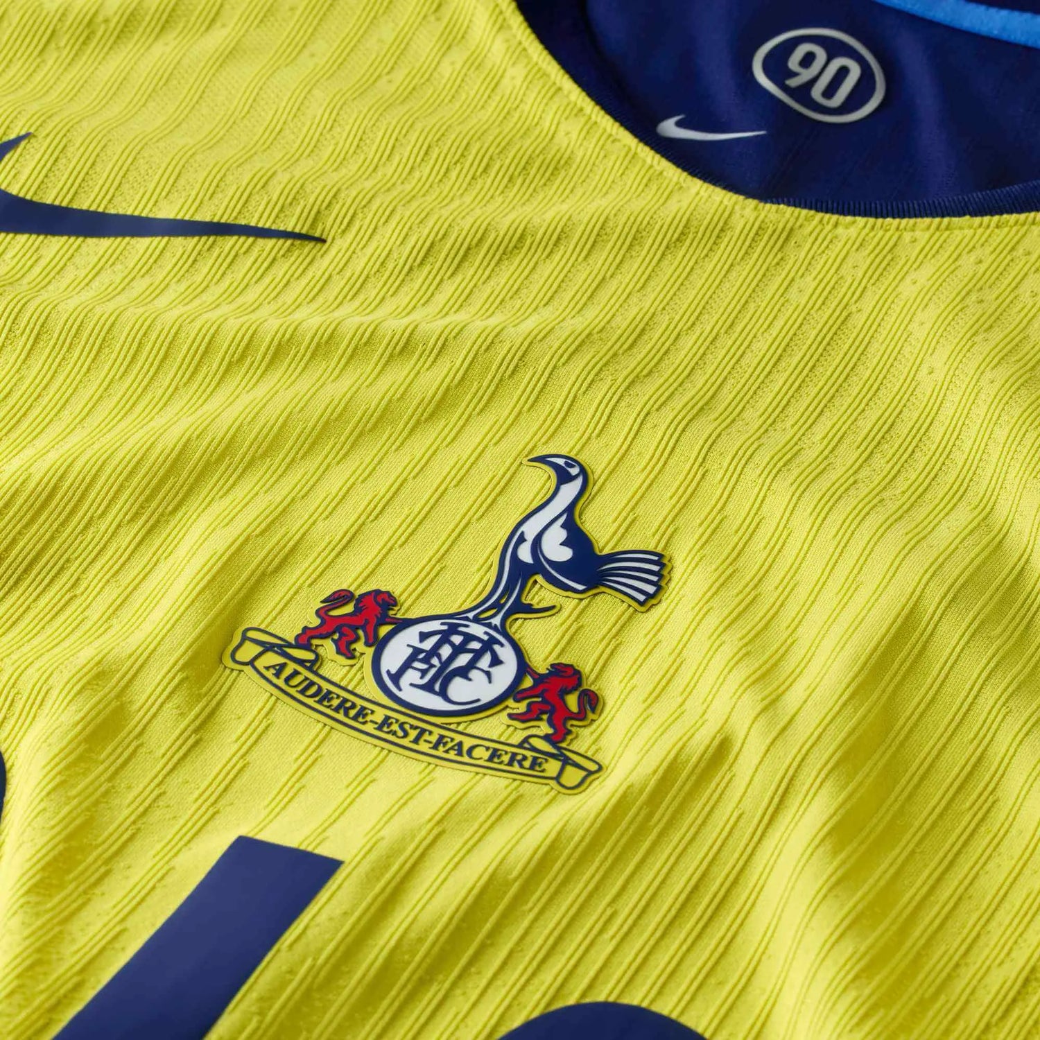 Nike 2025-26 Tottenham Men's Authentic Third Soccer Jersey (Detail 4)