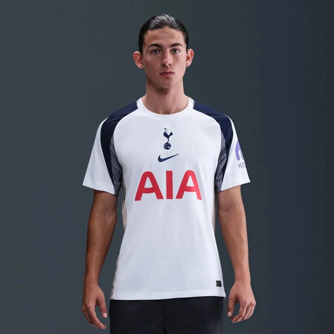 Nike 2025-26 Tottenham Men's Stadium Home Soccer Jersey (Model - Front)