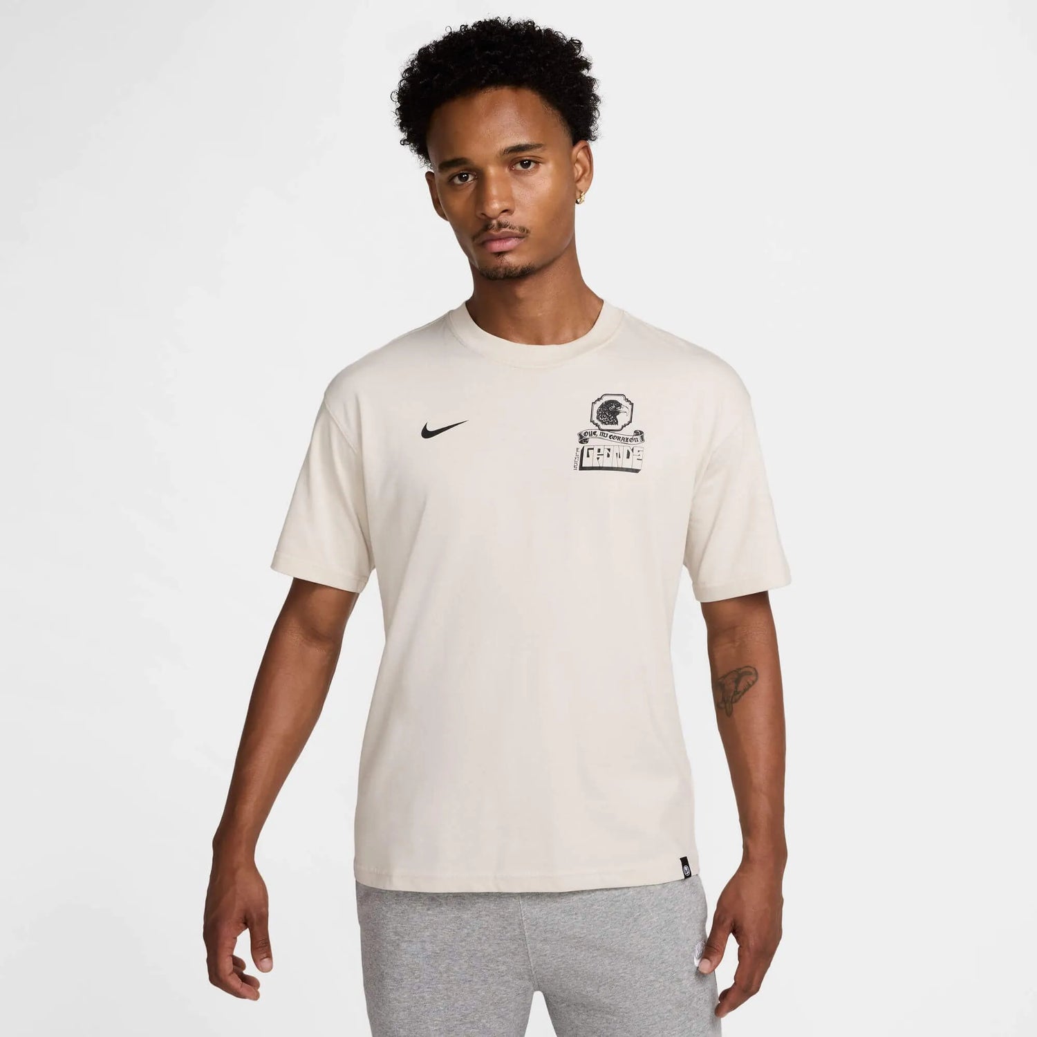 Nike 2025 Club America Men's Authentic Tee (Model - Front)
