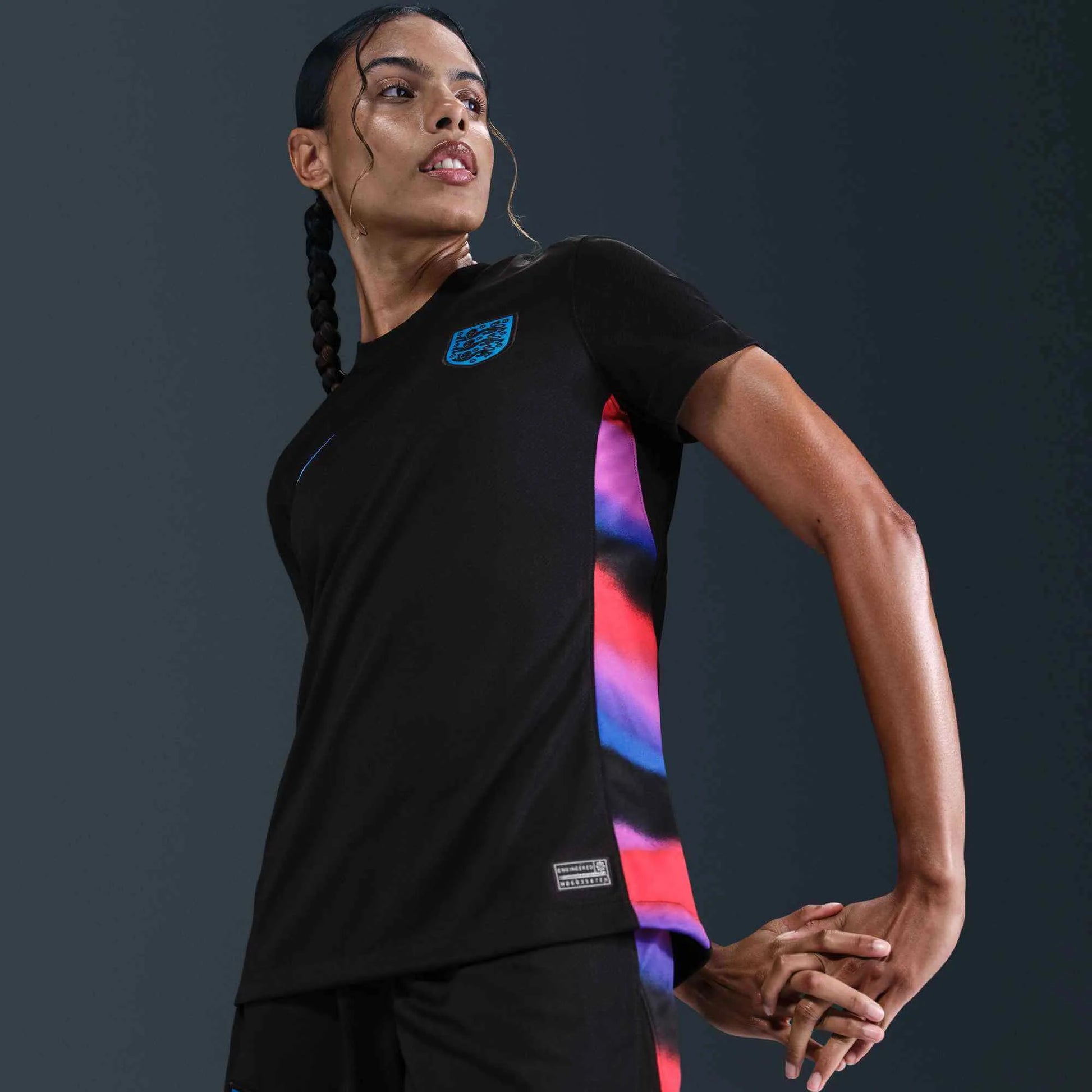 Nike 2025 England Women's Stadium Away Soccer Jersey (Model - Side)