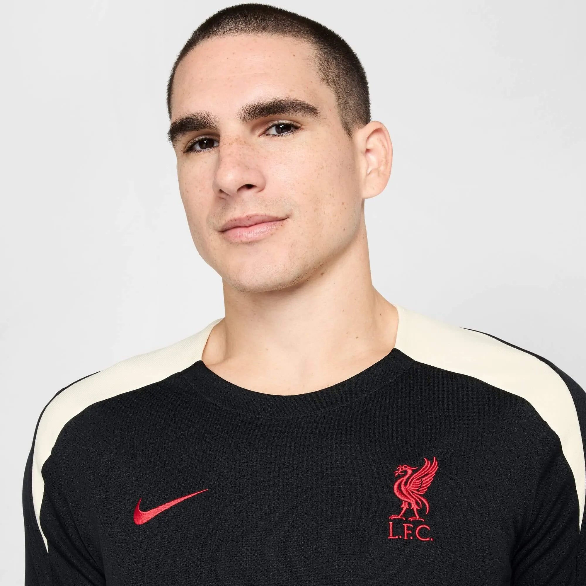Nike 2025 Liverpool Men's Strike Training Jersey Black/Coconut Milk/Gym Red (Detail 1)