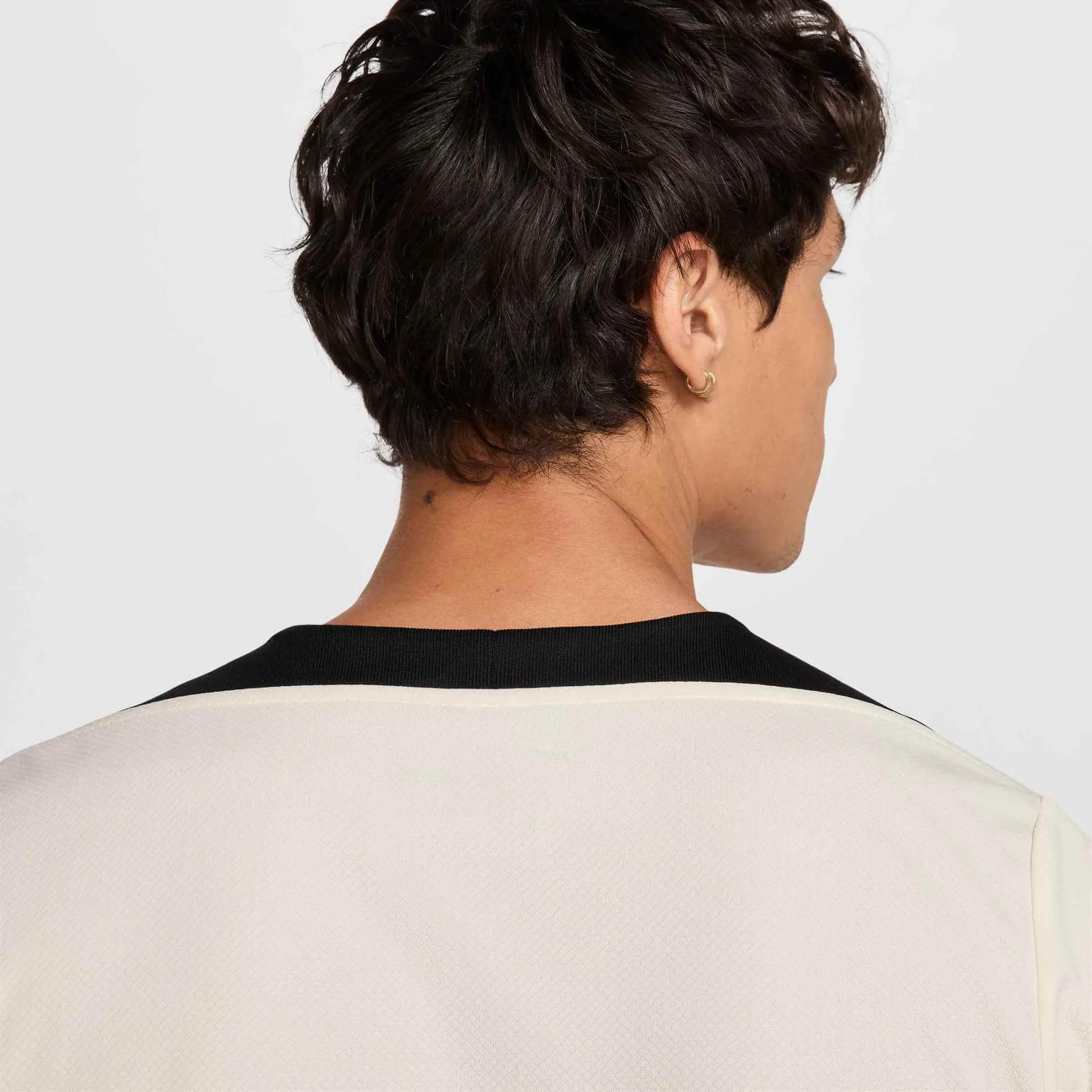 Nike 2025 Liverpool Men's Strike Training Jersey (Detail 2)