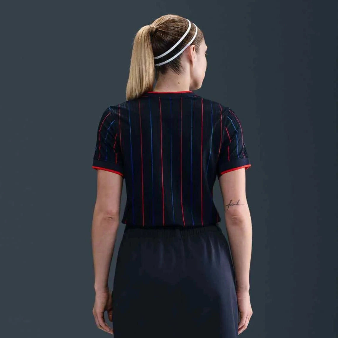 Nike 2025 USA Women's 4-Star Authentic Away Soccer Jersey (Model - Back)