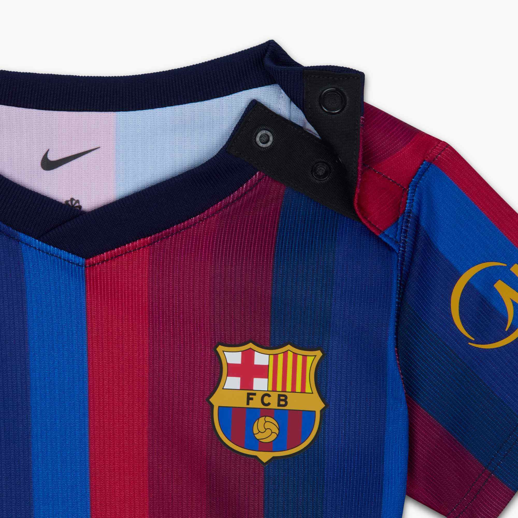 Nike 2026-27 Barcelona Infant Home Kit (Detail 1)