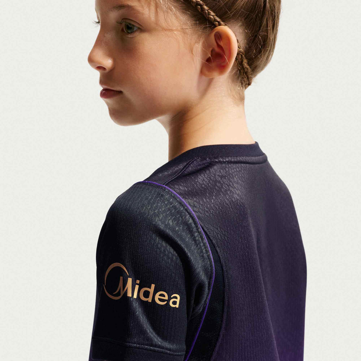 Nike 2026-27 Barcelona Little Kid's Stadium Away Kit (Detail 1)