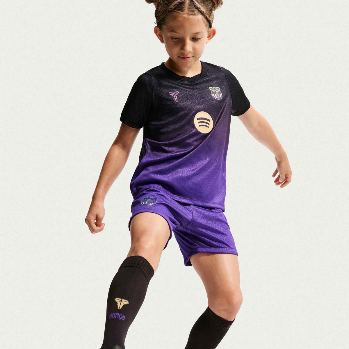 Nike 2026-27 Barcelona Little Kid's Stadium Away Kit (Model - Side)