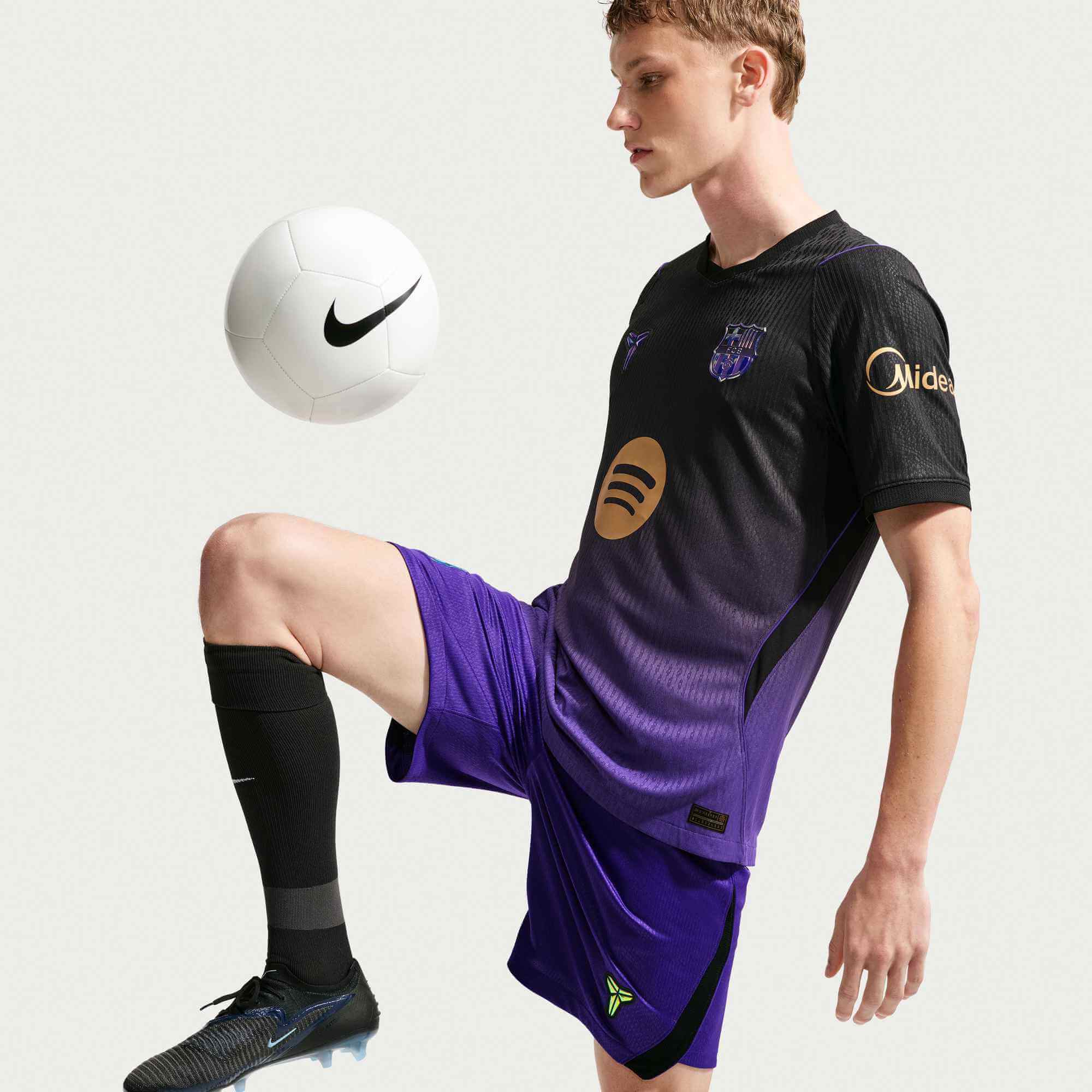 Nike 2026-27 Barcelona Men's Authentic Away Soccer Jersey (Model - Side)