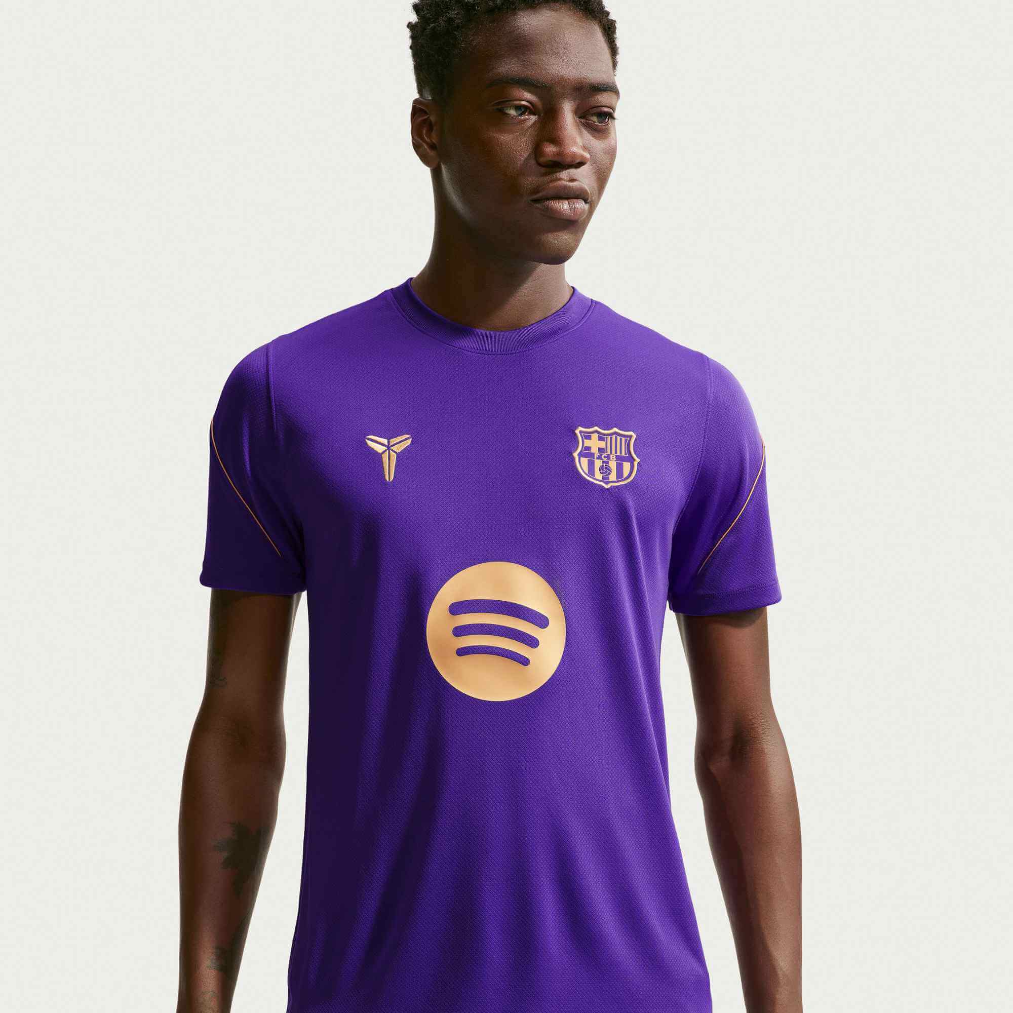 Nike 2026-27 Barcelona Men's Away Dri-Fit Strike Top (Front)
