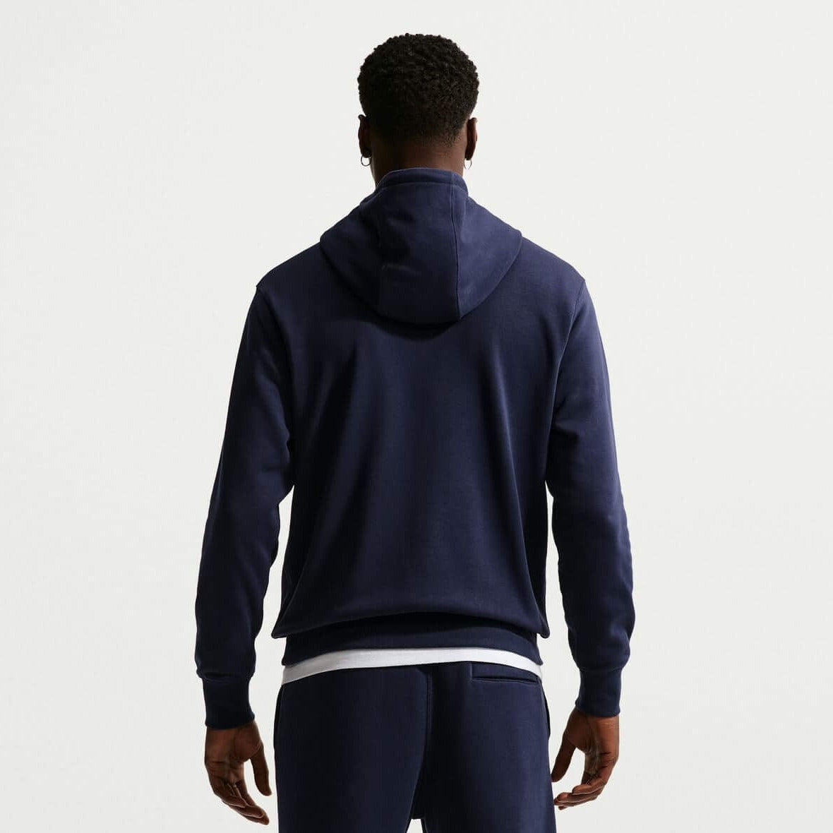 Nike 2026-27 Barcelona Men's Club Pullover Hoodie (Model - Back)