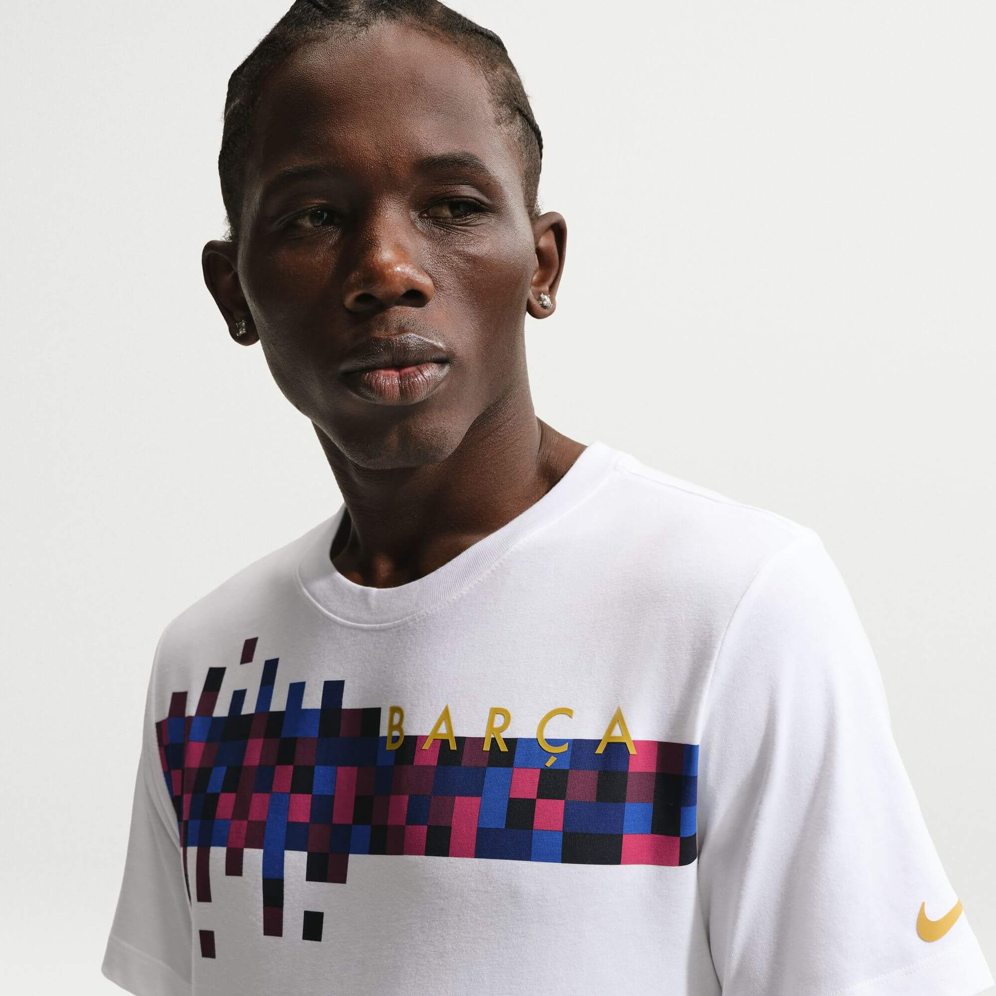 Nike 2026-27 Barcelona Men's Graphic Tee (Detail 1)