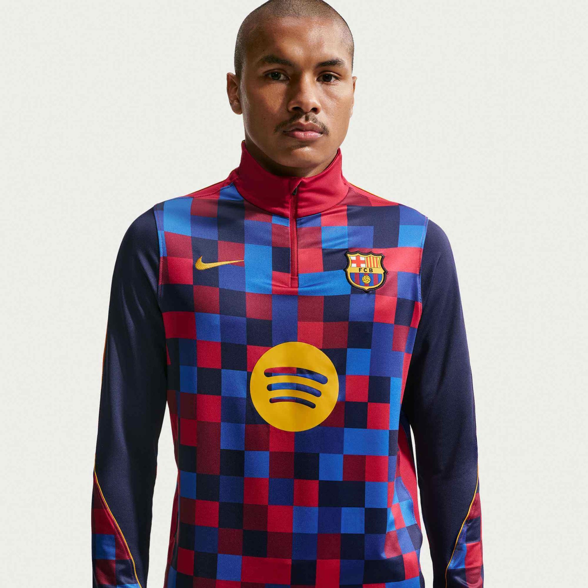 Nike 2026-27 Barcelona Men's Home Pre-Match Strike Drill Top (Front)