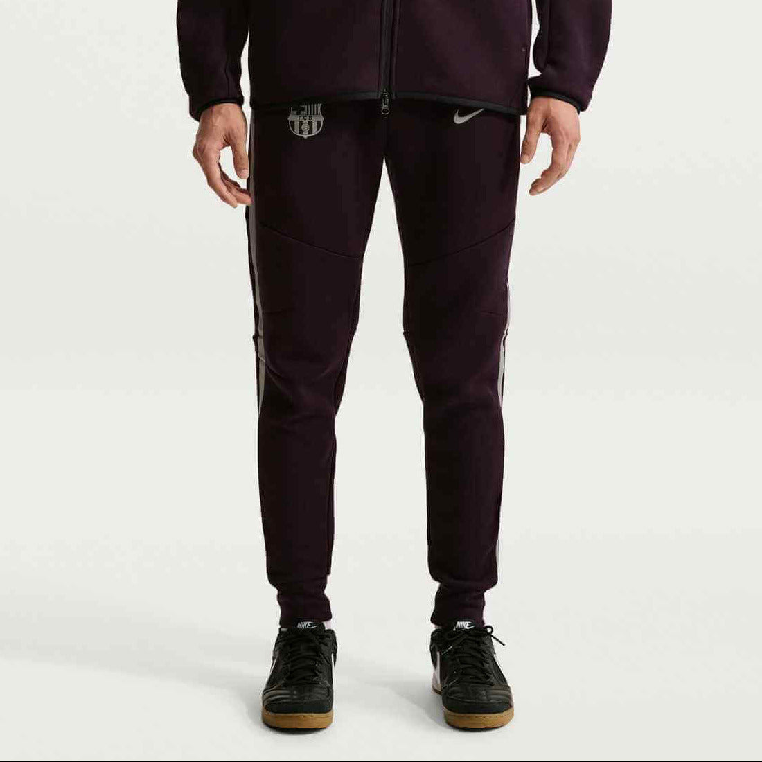 Nike 2026-27 Barcelona Men's Tech Fleece Joggers (Model - Front)