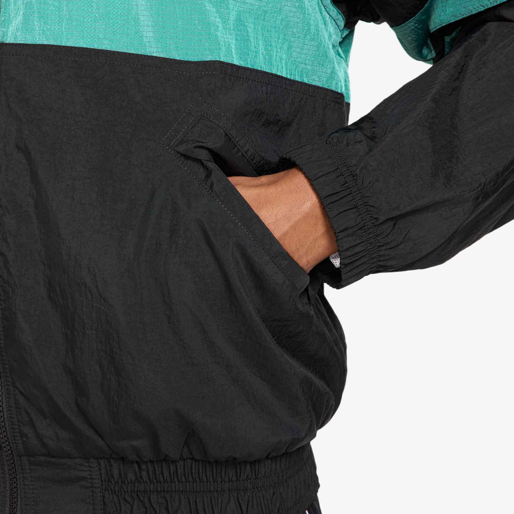 Nike 2026-27 Barcelona Men's Third Repel I96 Track Jacket (Detail 2)