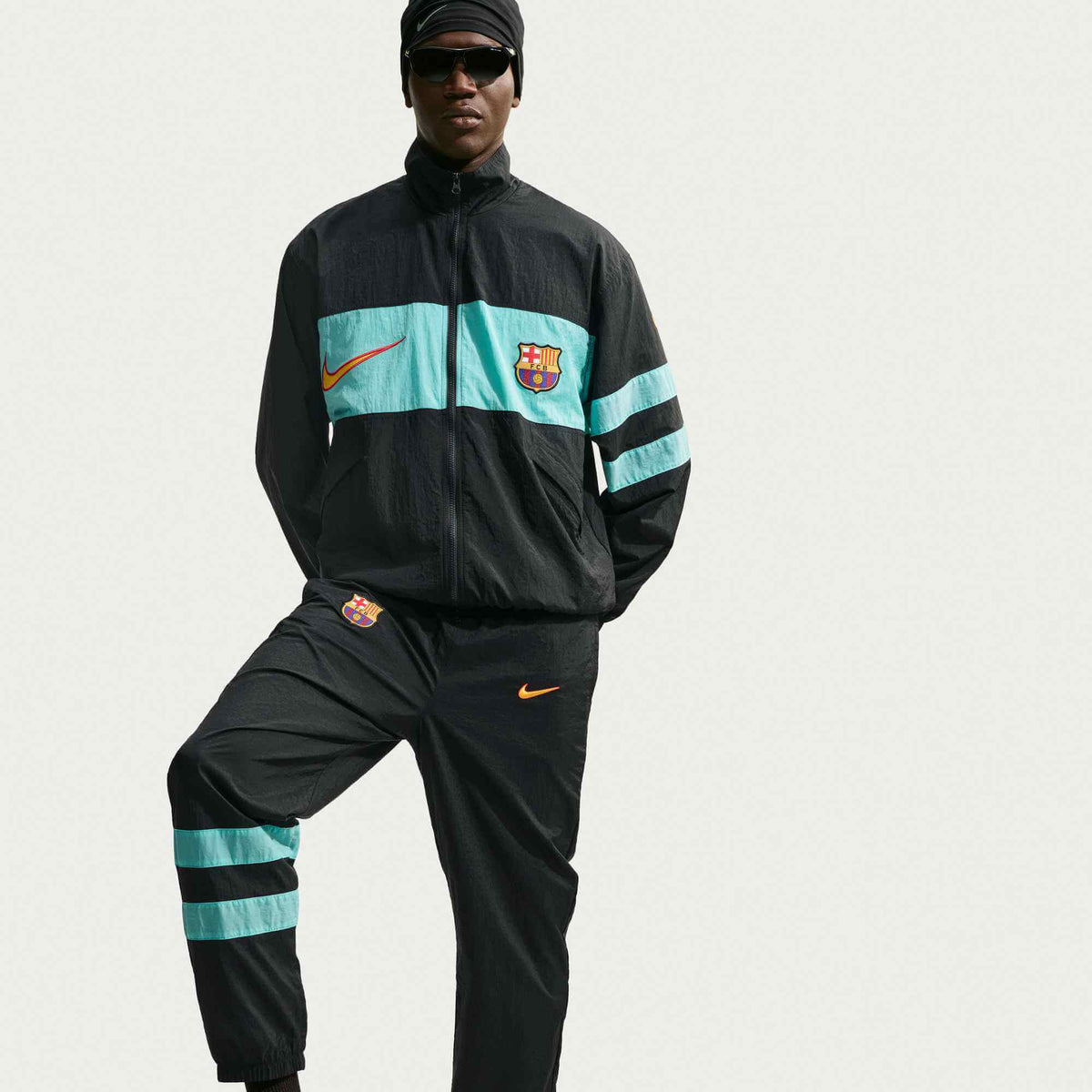 Nike 2026-27 Barcelona Men's Third Repel I96 Track Jacket (Model - Side)