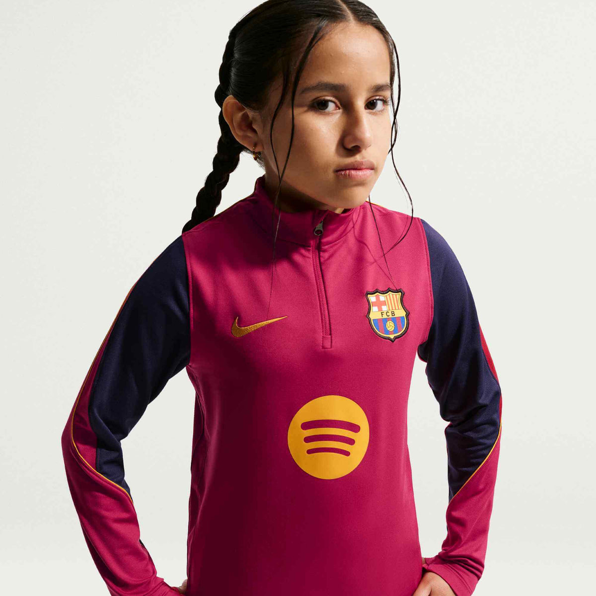 Nike 2026-27 Barcelona Youth Strike Drill Top (Model 1 - Front)