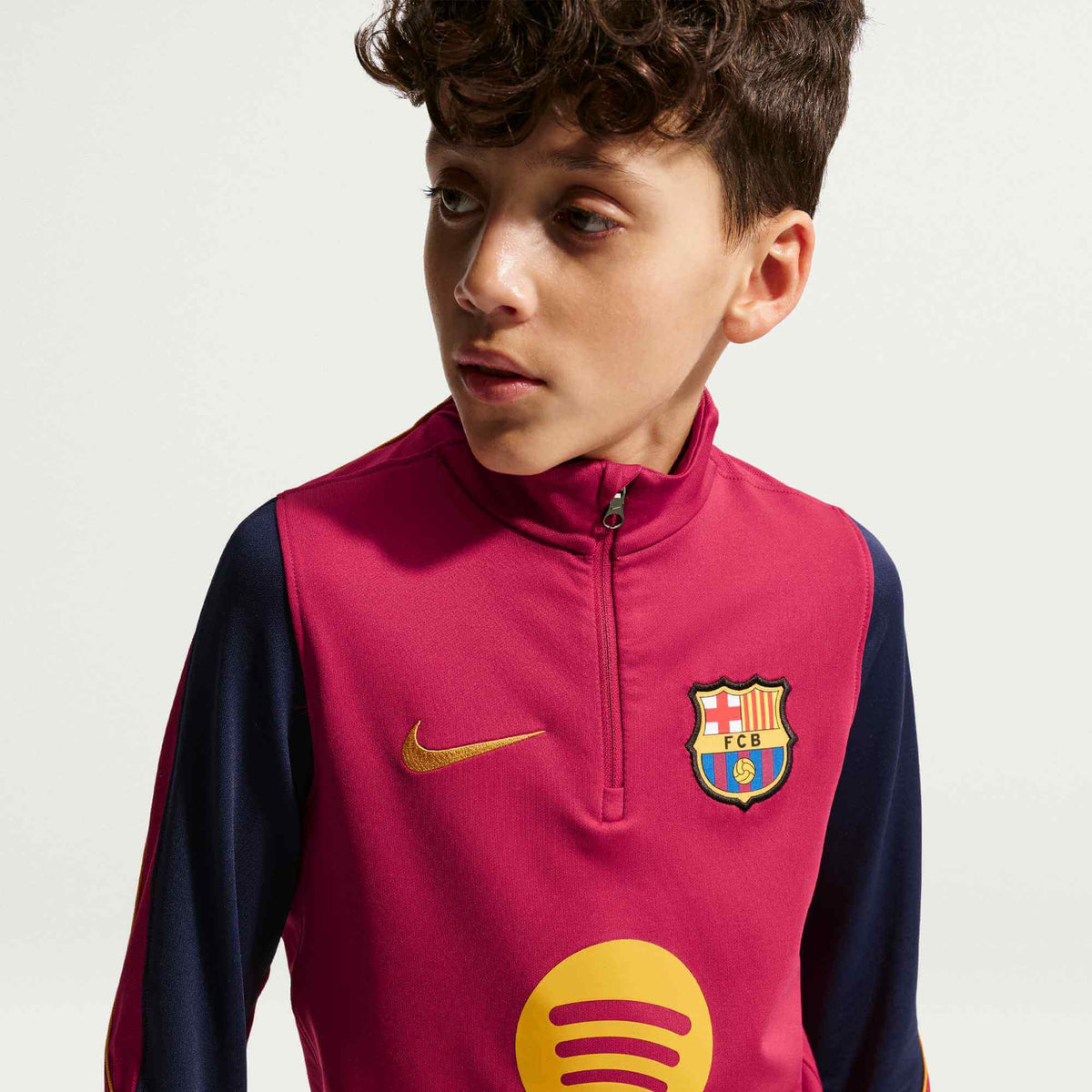 Nike 2026-27 Barcelona Youth Strike Drill Top (Model 2 - Front)