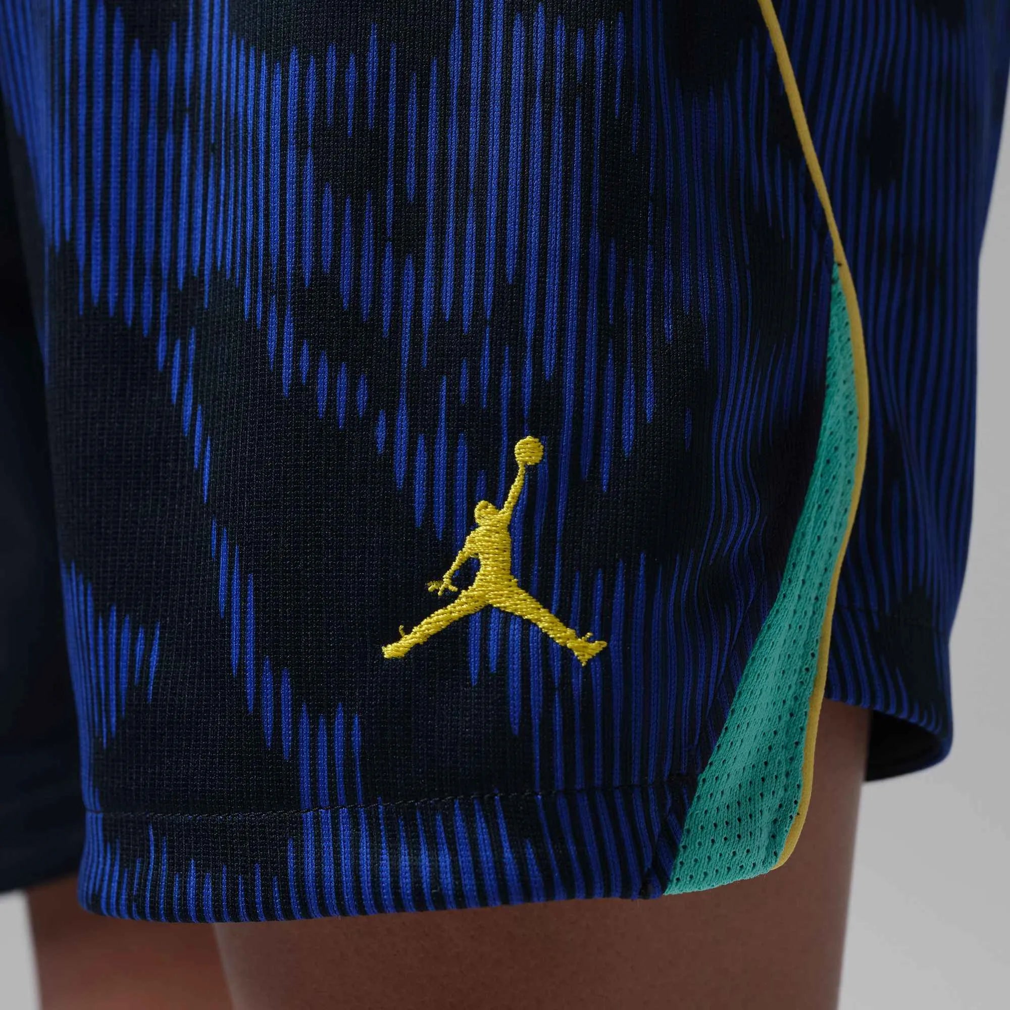 Nike 2026-27 Brazil Little Kids' Stadium Away Kit (Detail 4)