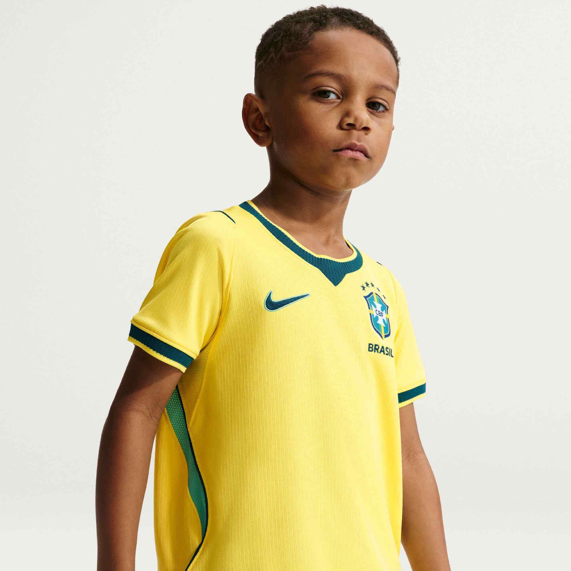 Nike 2026-27 Brazil Little Kids' Stadium Home Soccer Jersey (Detail 1)