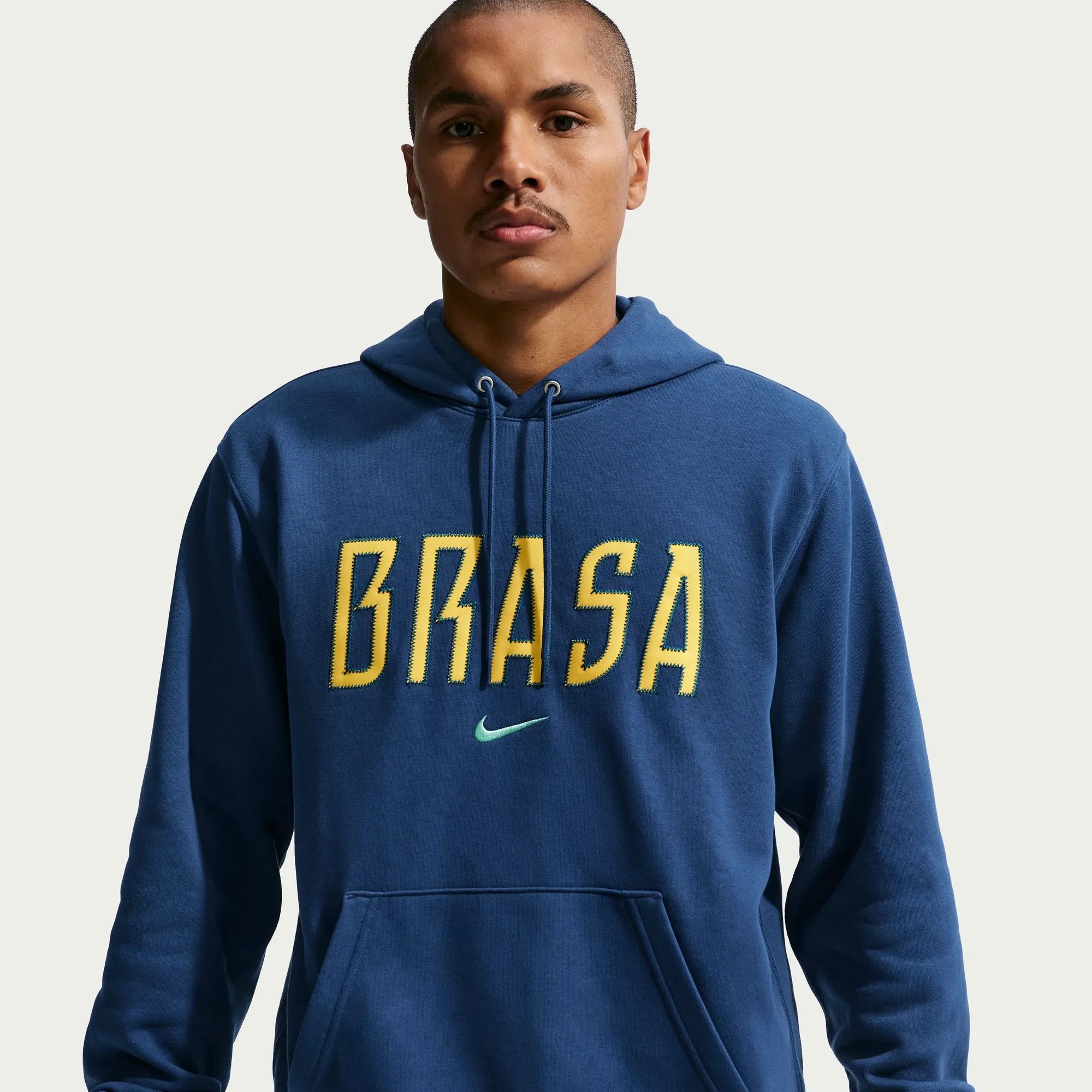 Nike 2026-27 Brazil Men's Club French Terry Pullover Hoodie (Detail 1)