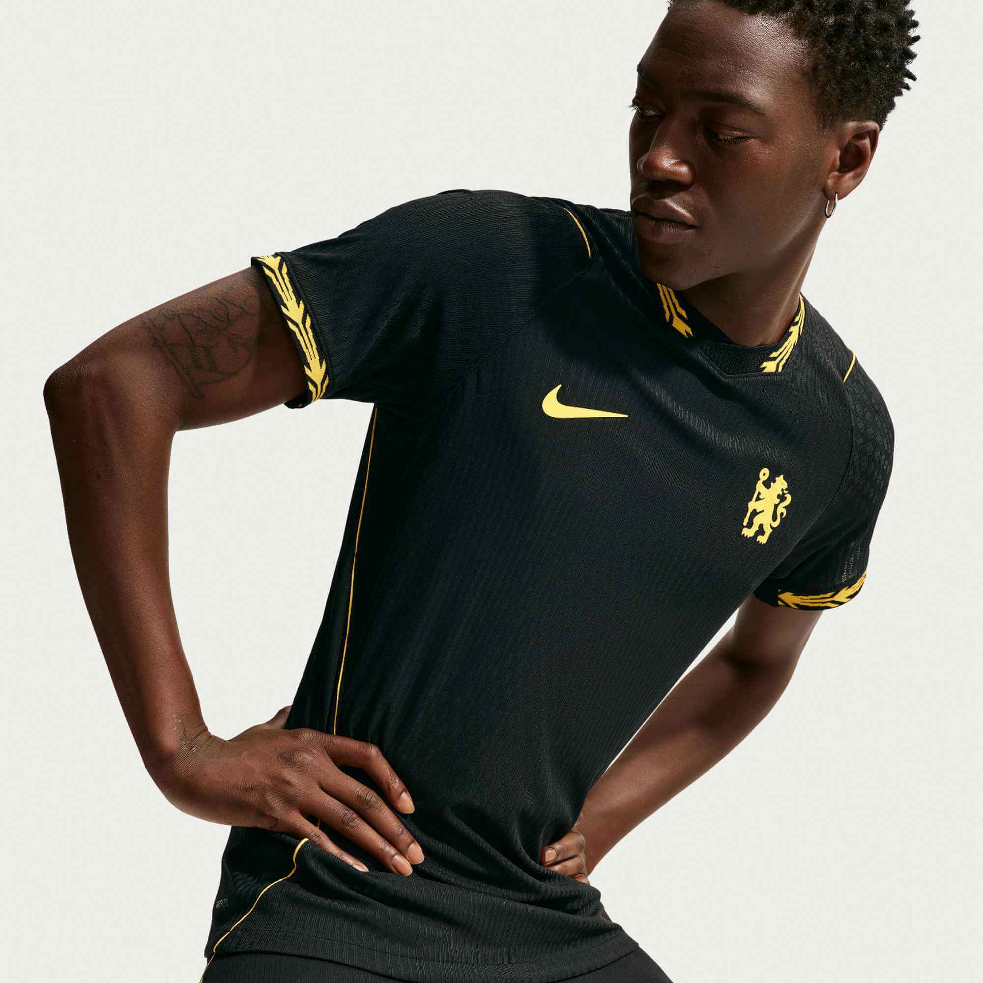 Nike 2026-27 Chelsea Men's Authentic Away Soccer Jersey (Model - Side)