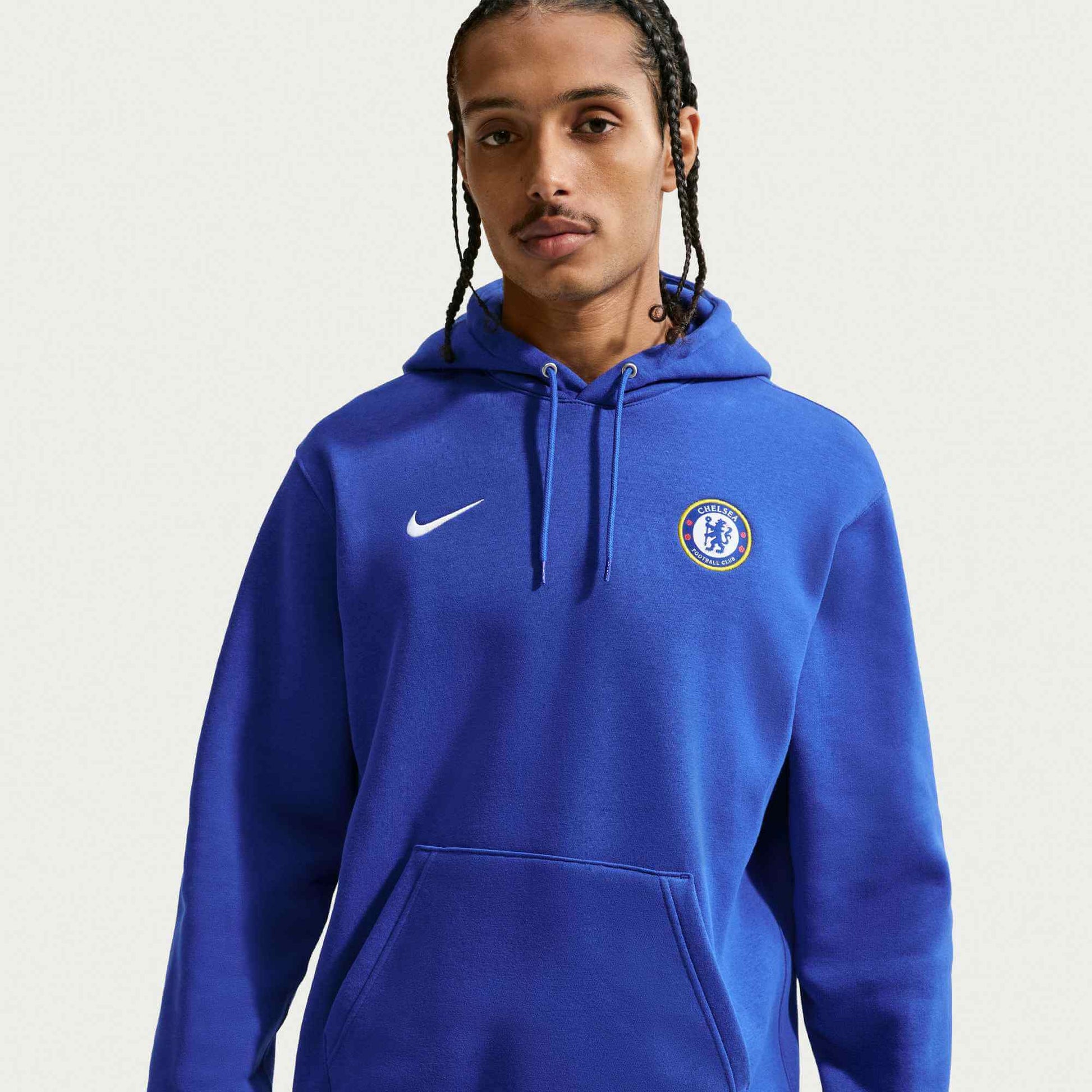Nike 2026-27 Chelsea Men's Club Pullover Hoodie (Front)