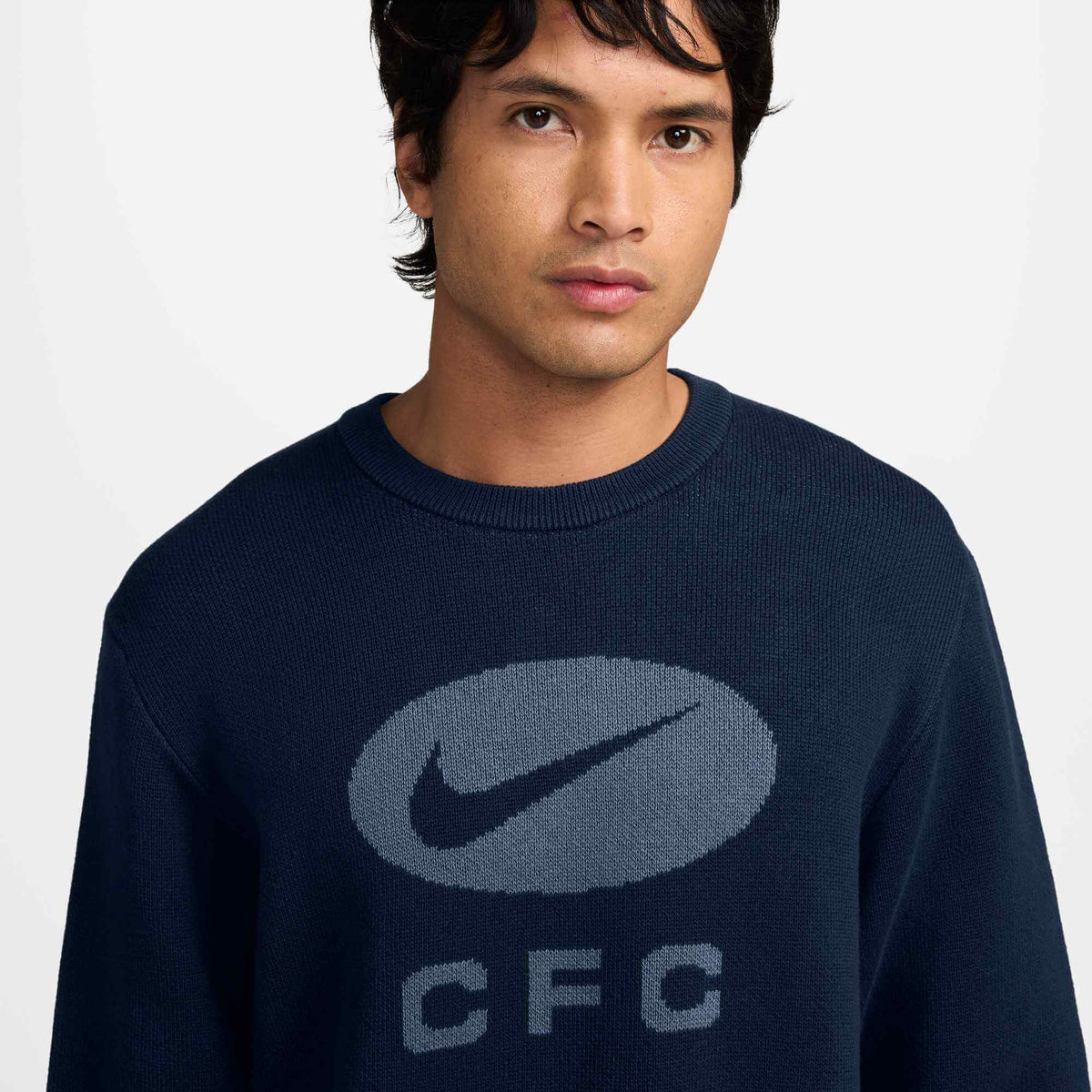 Nike 2026-27 Chelsea Men's Holiday Knit Sweater (Detail 1)
