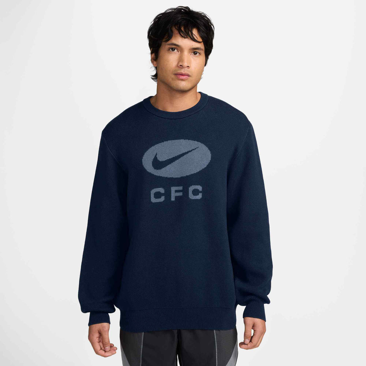 Nike 2026-27 Chelsea Men's Holiday Knit Sweater (Model - Front)