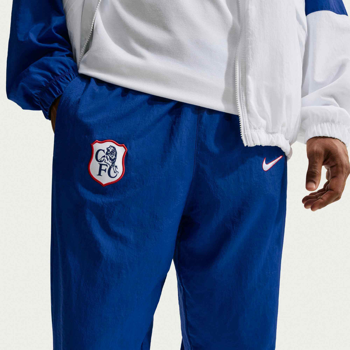 Nike 2026-27 Chelsea Men's Repel I96 Track Pants (Detail 1)